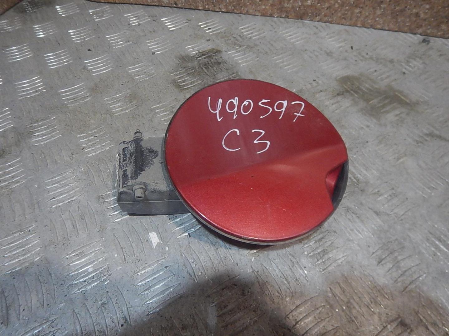 Лючок бензобака