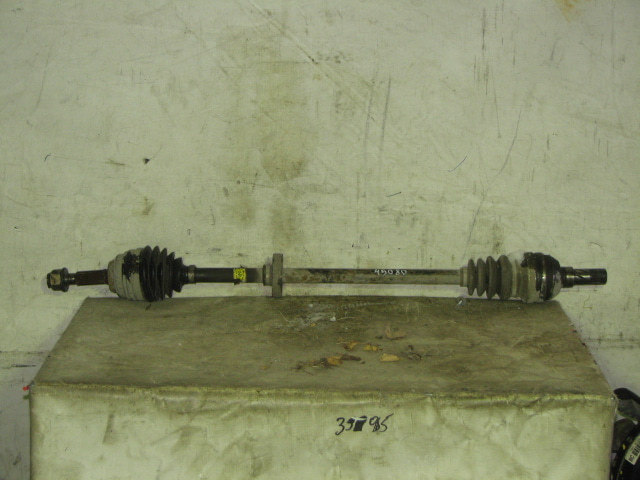 Полуось передняя правая