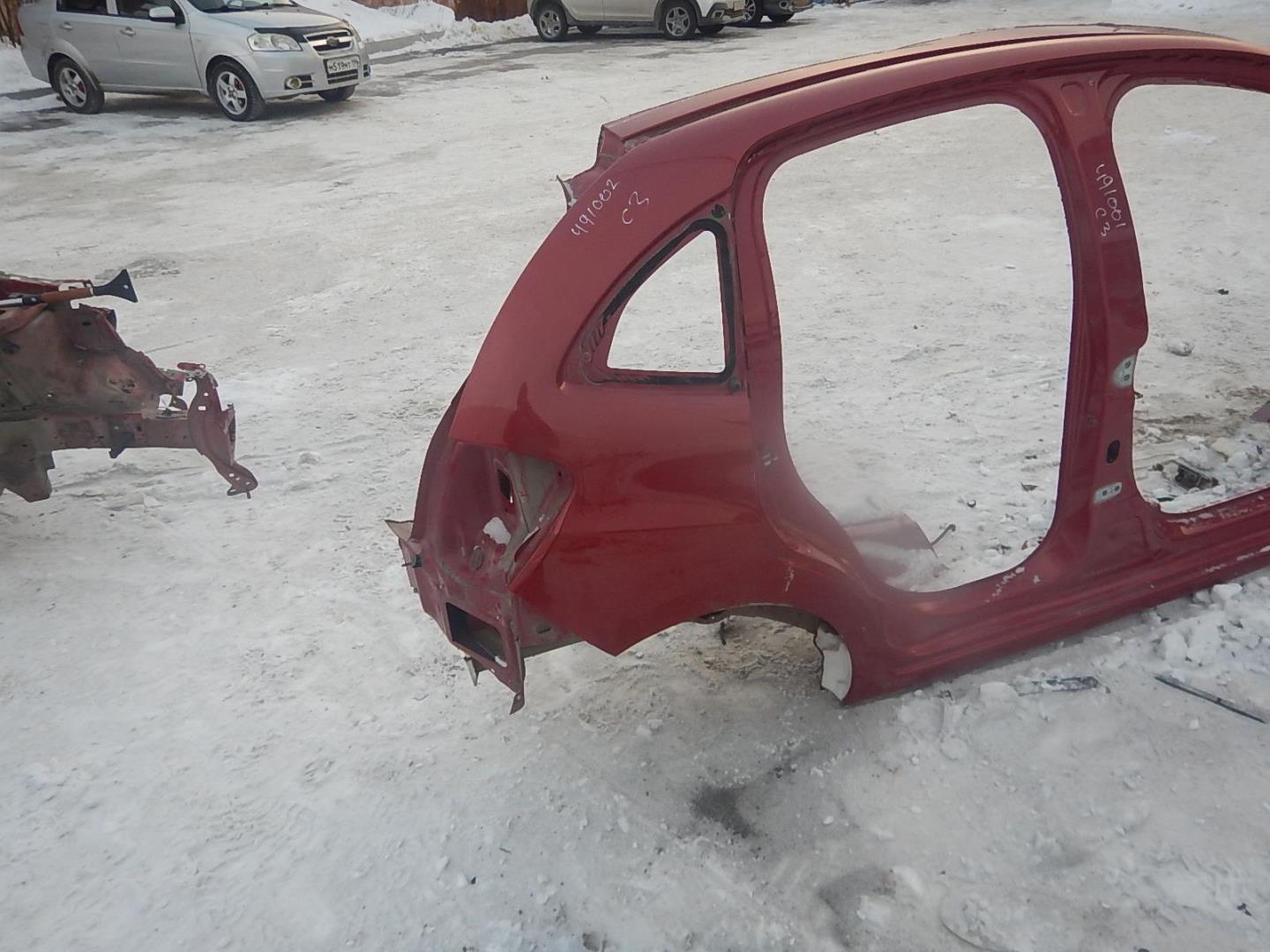 Крыло заднее правое