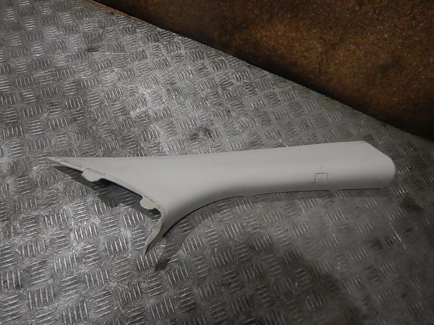 Обшивка стойки