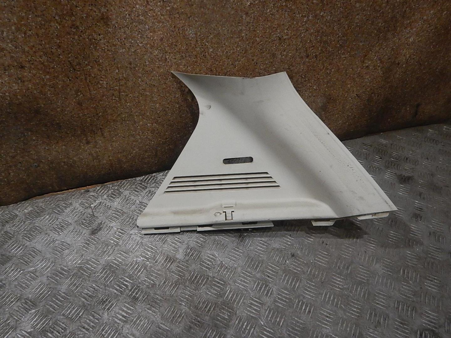 Обшивка стойки