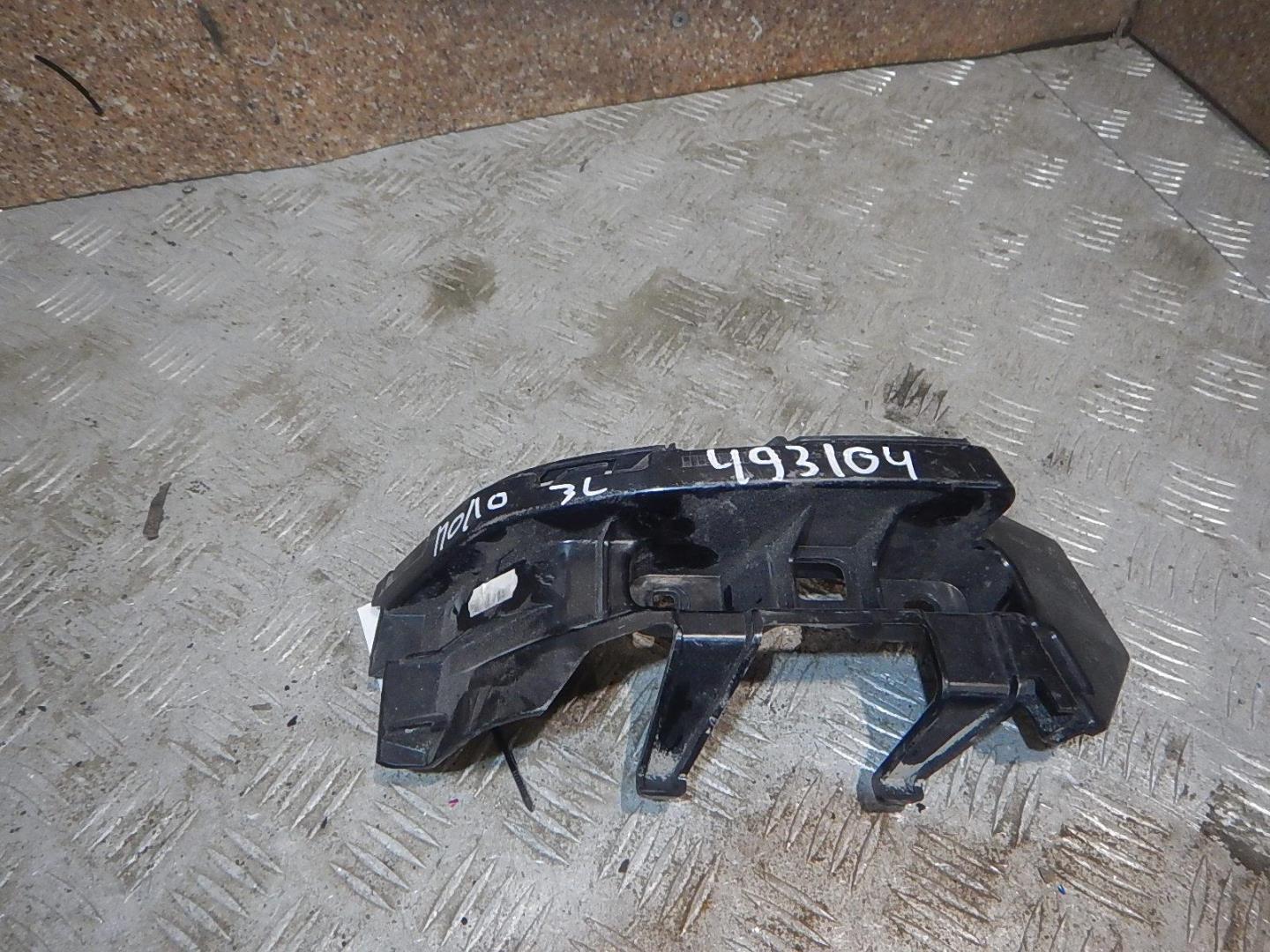 Кронштейн заднего бампера левый