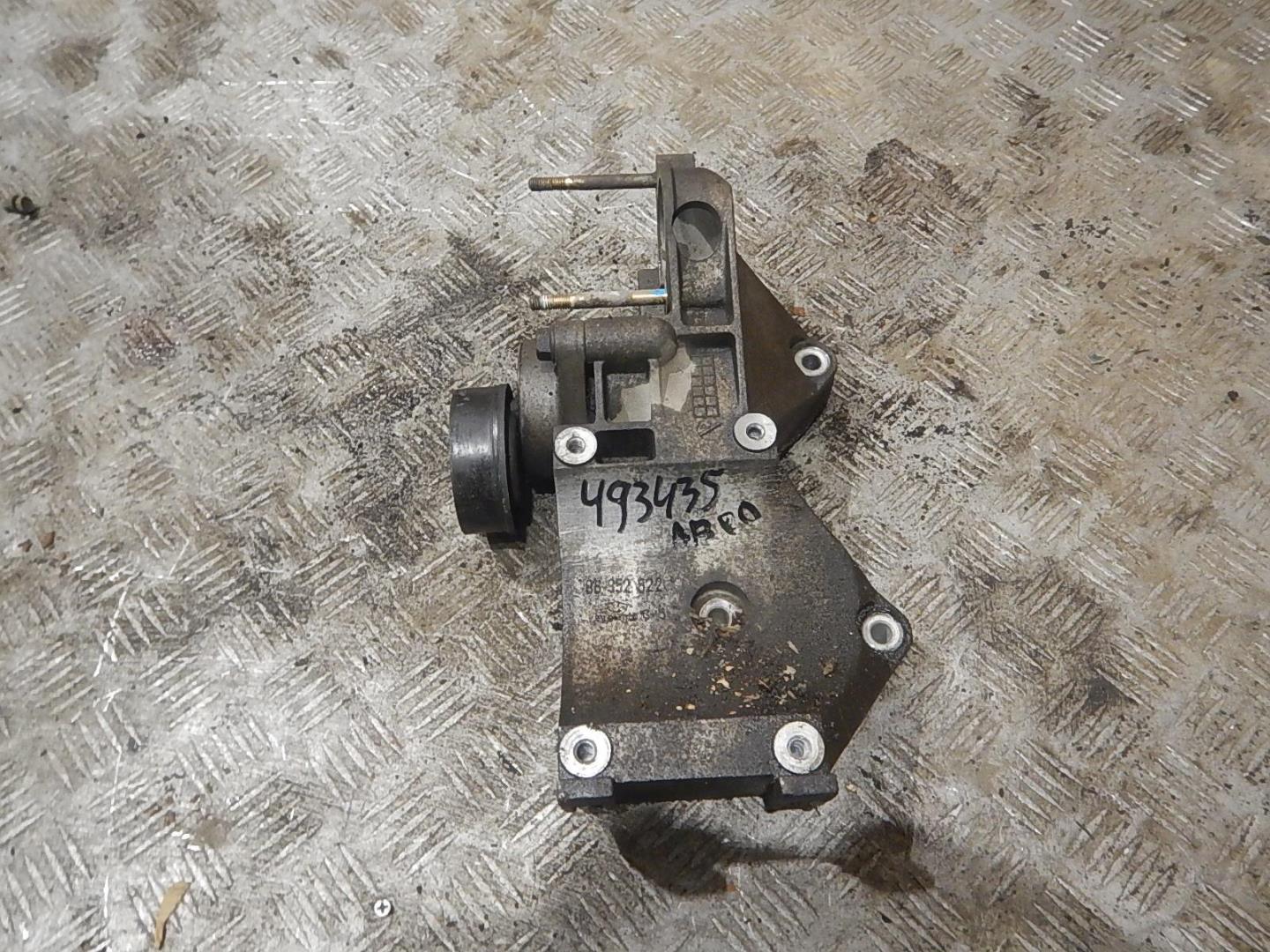 Кронштейн кондиционера