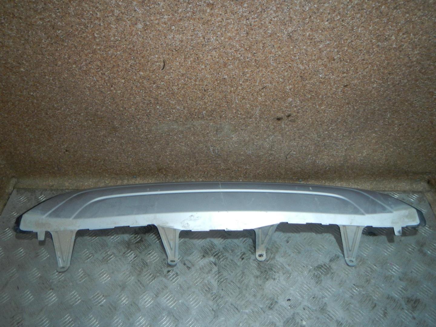 Накладка заднего бампера