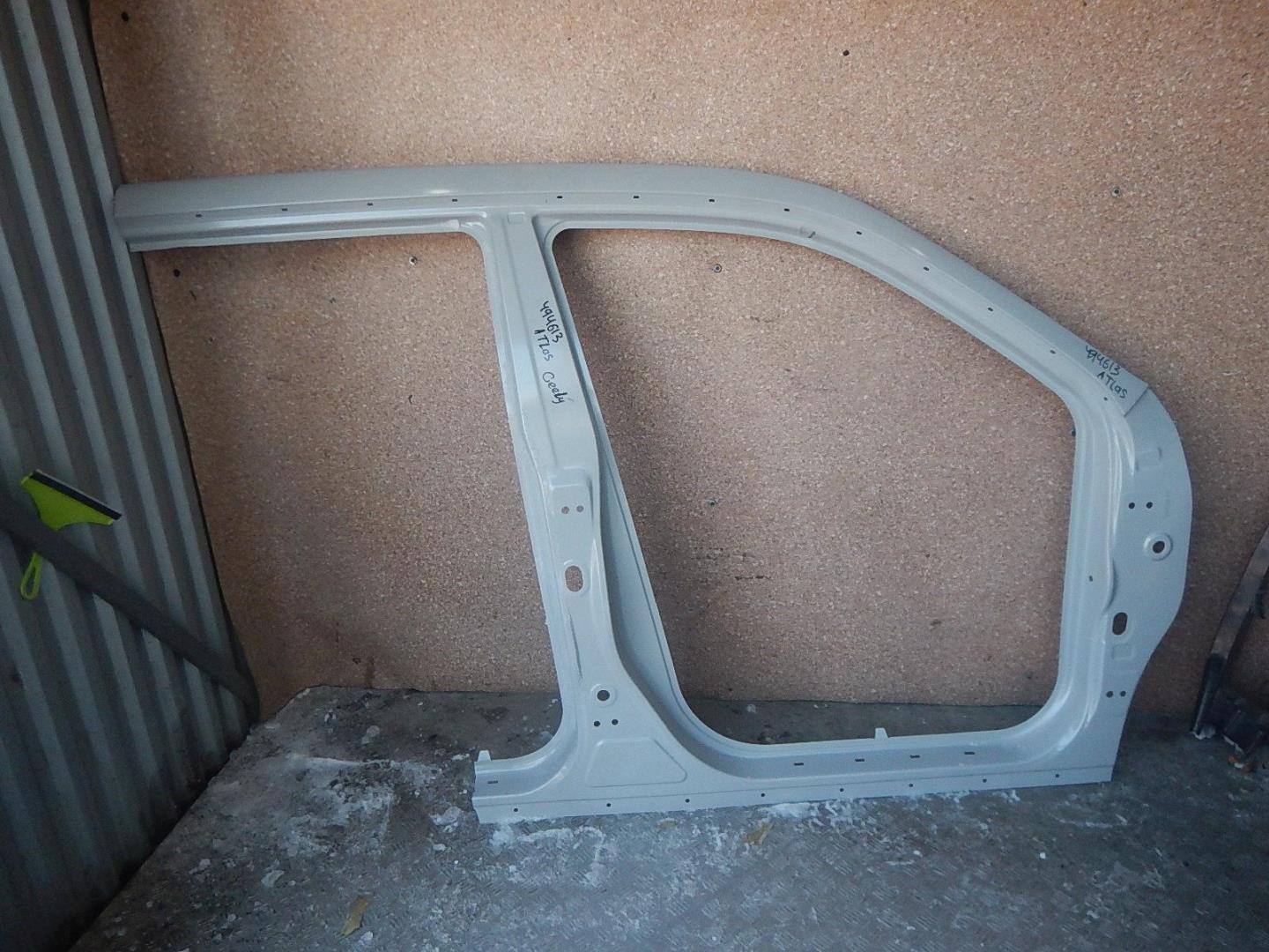 Кузовной элемент