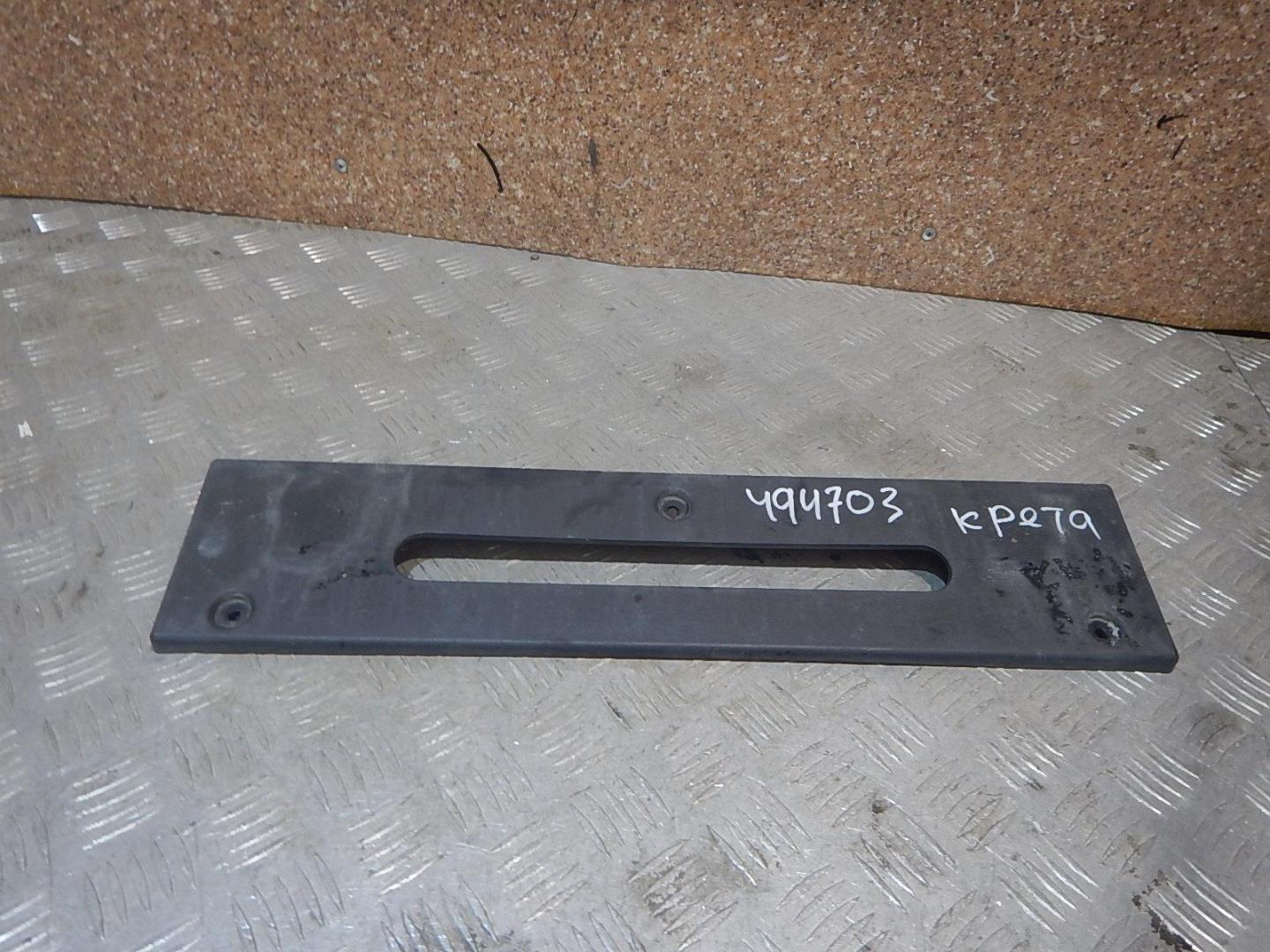 Накладка переднего бампера под номер