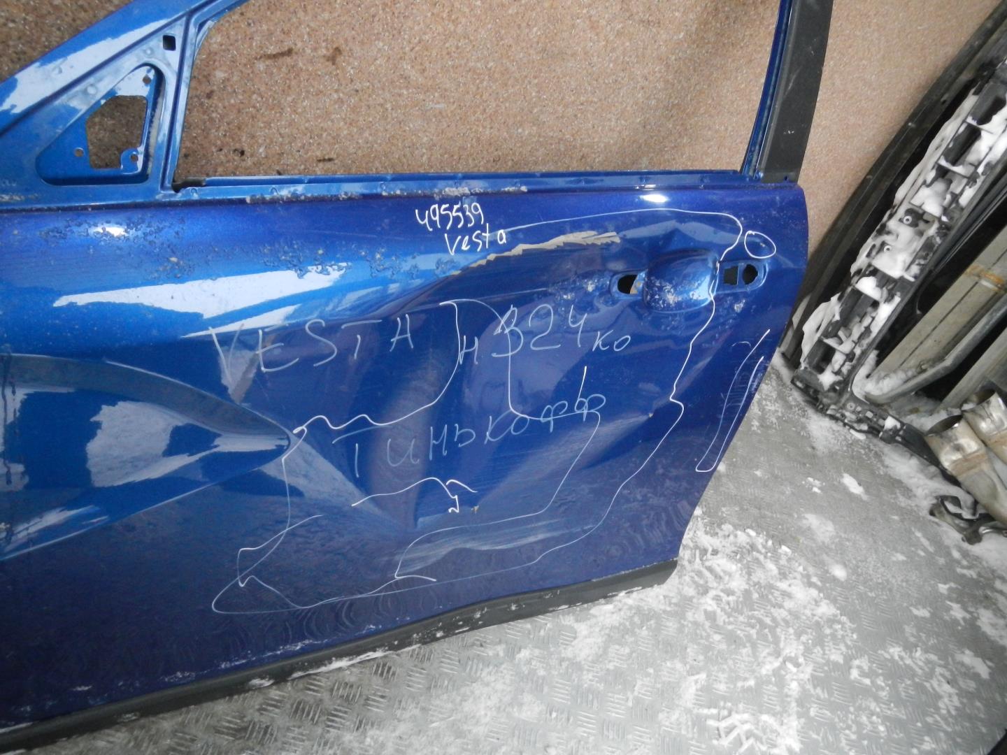 Дверь передняя левая