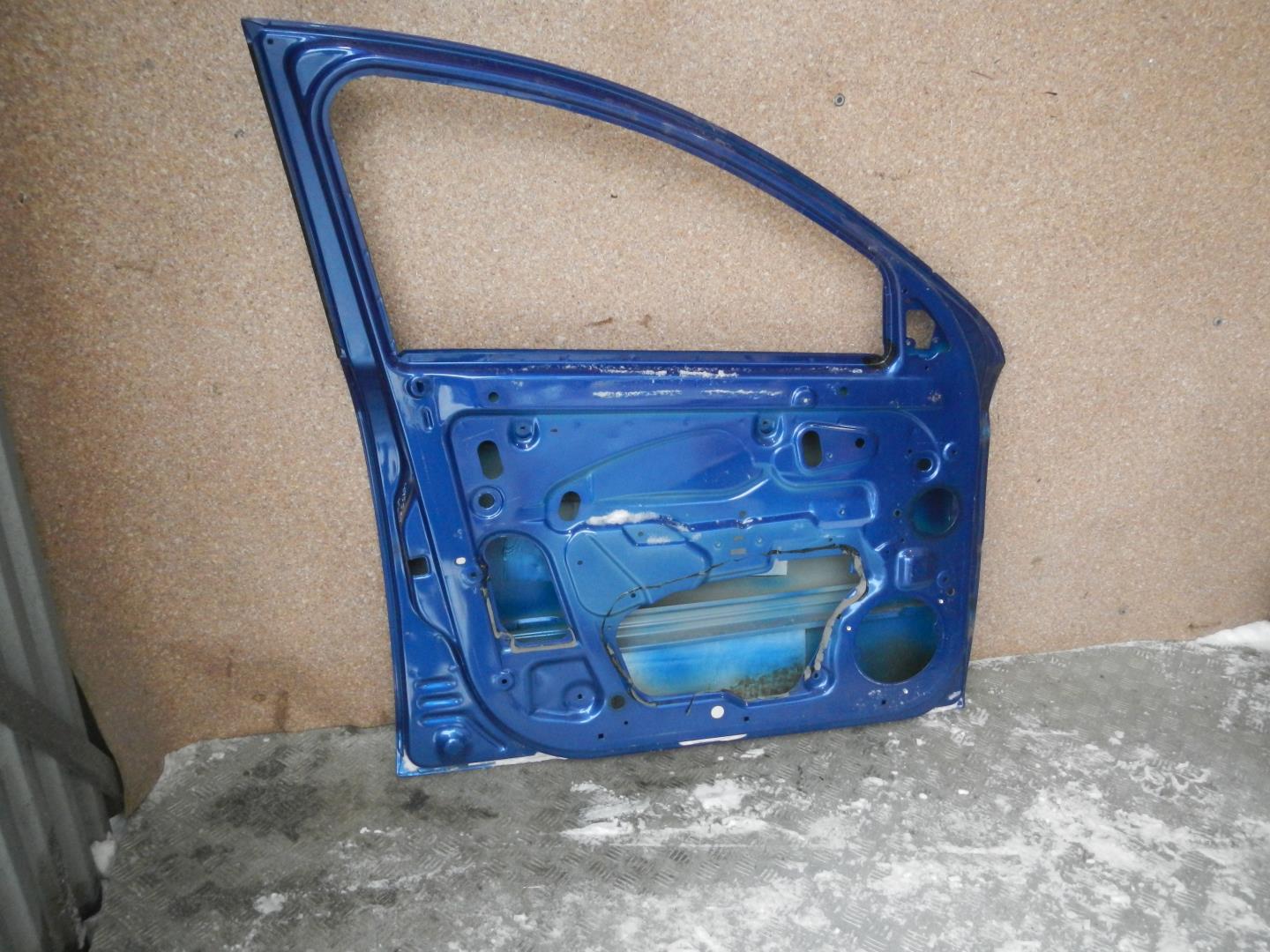 Дверь передняя левая