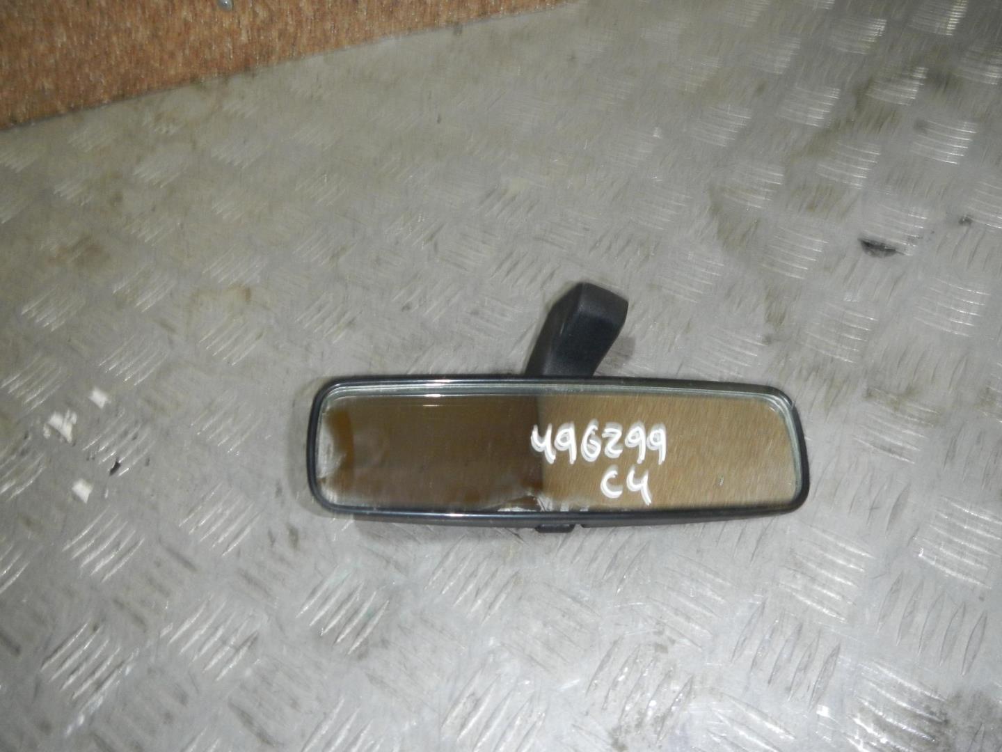 Зеркало заднего вида