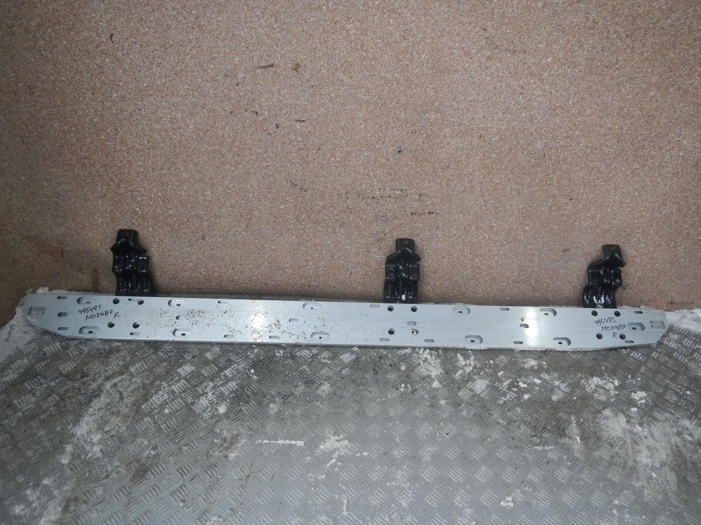 Подножка правая