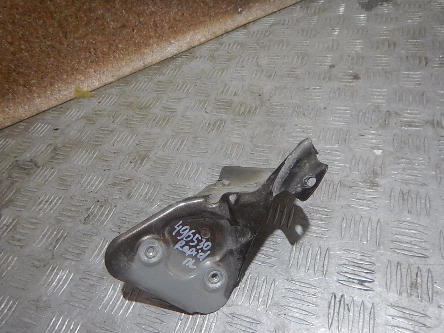 Кронштейн крепления крыла