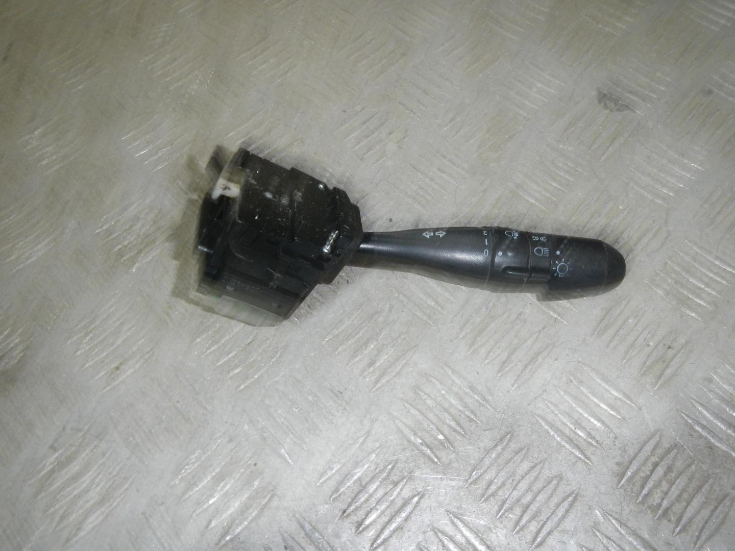 Переключатель поворотов подрулевой