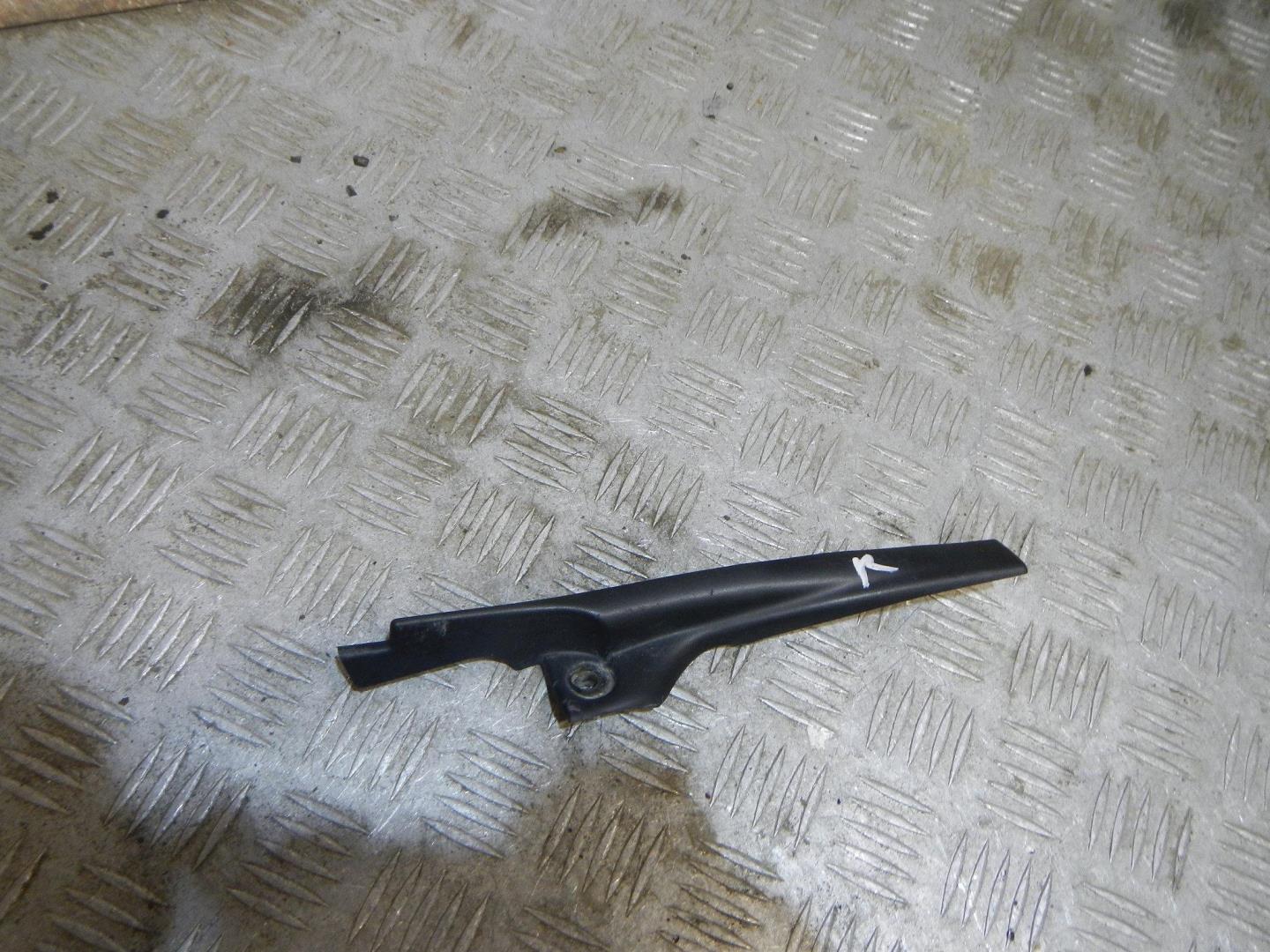 Накладка (кузов наружные)