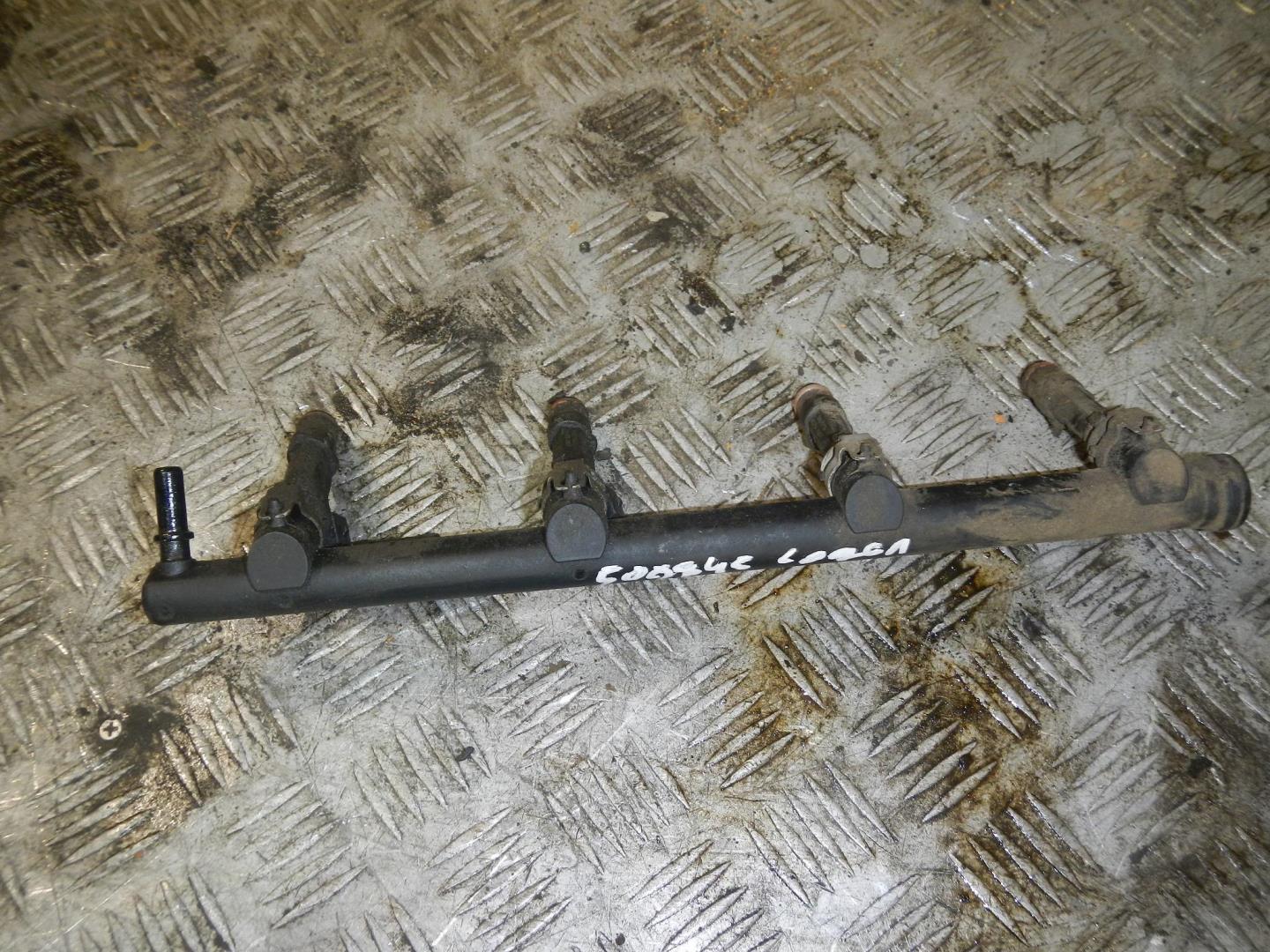 Рейка топливная (рампа)