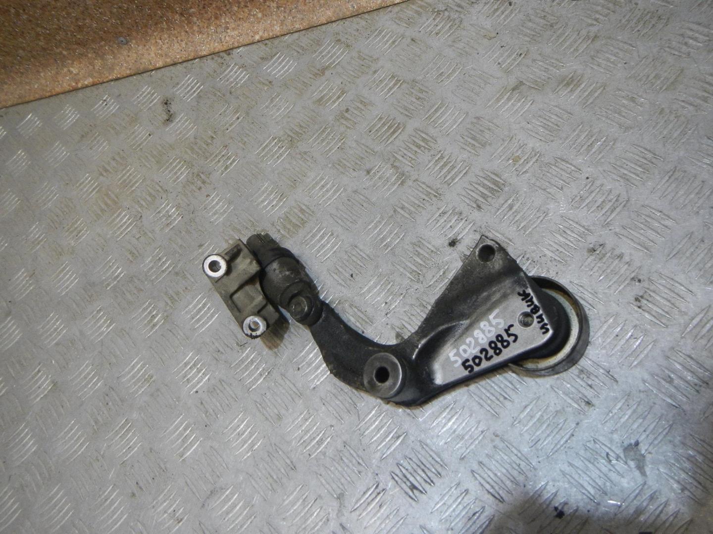 Ролик-натяжитель