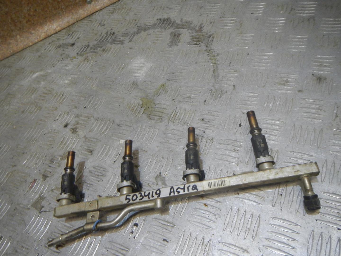 Рейка топливная (рампа)