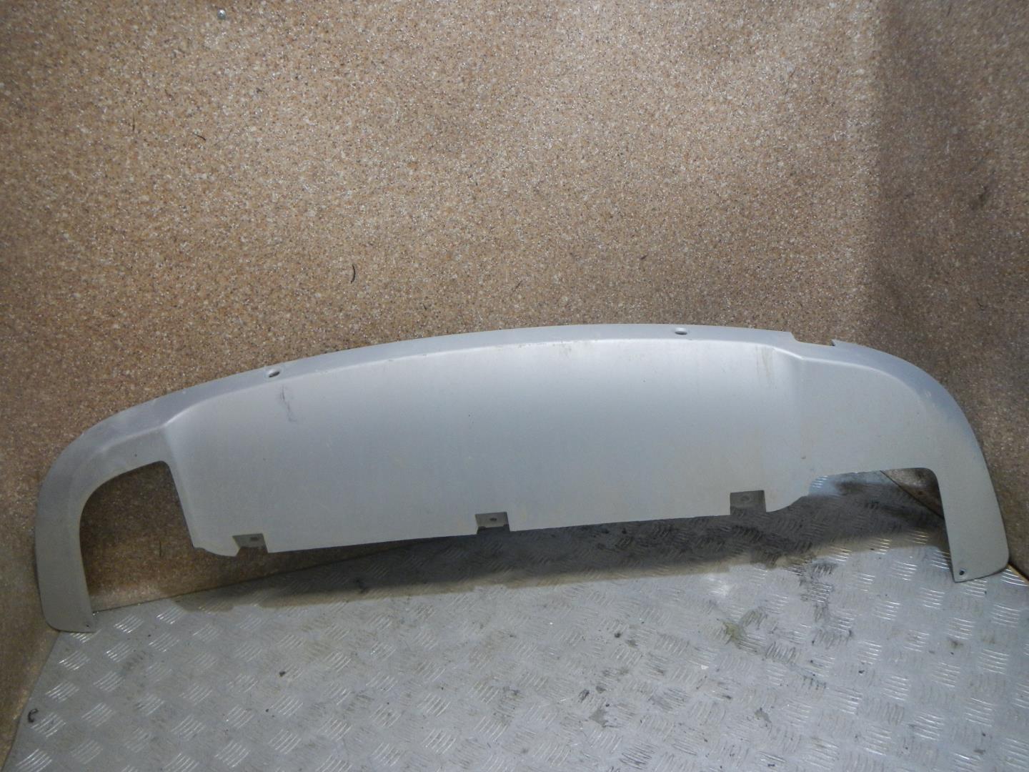 Накладка заднего бампера