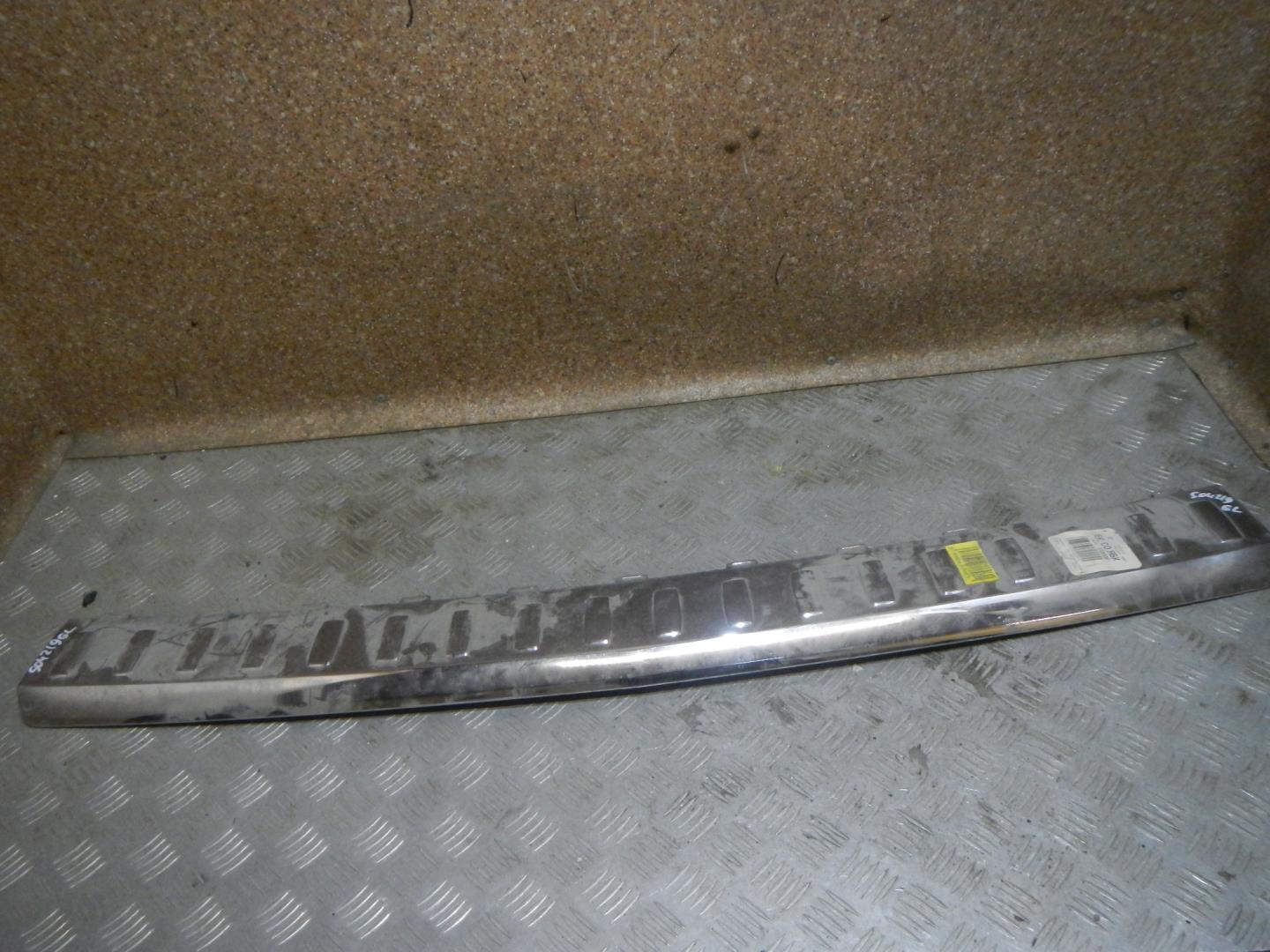 Накладка заднего бампера