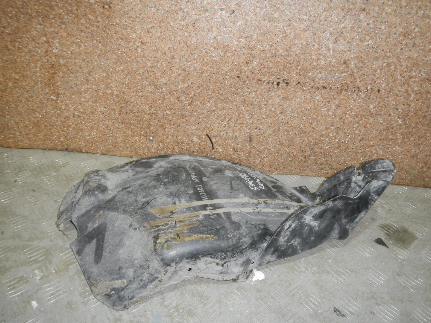 Локер передний правый