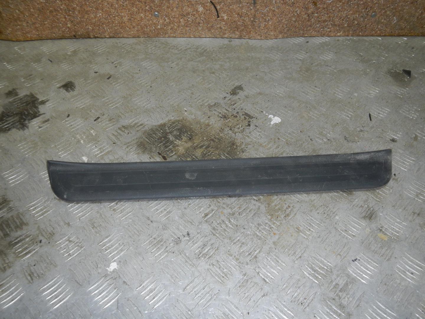 Накладка порога (внутренняя)