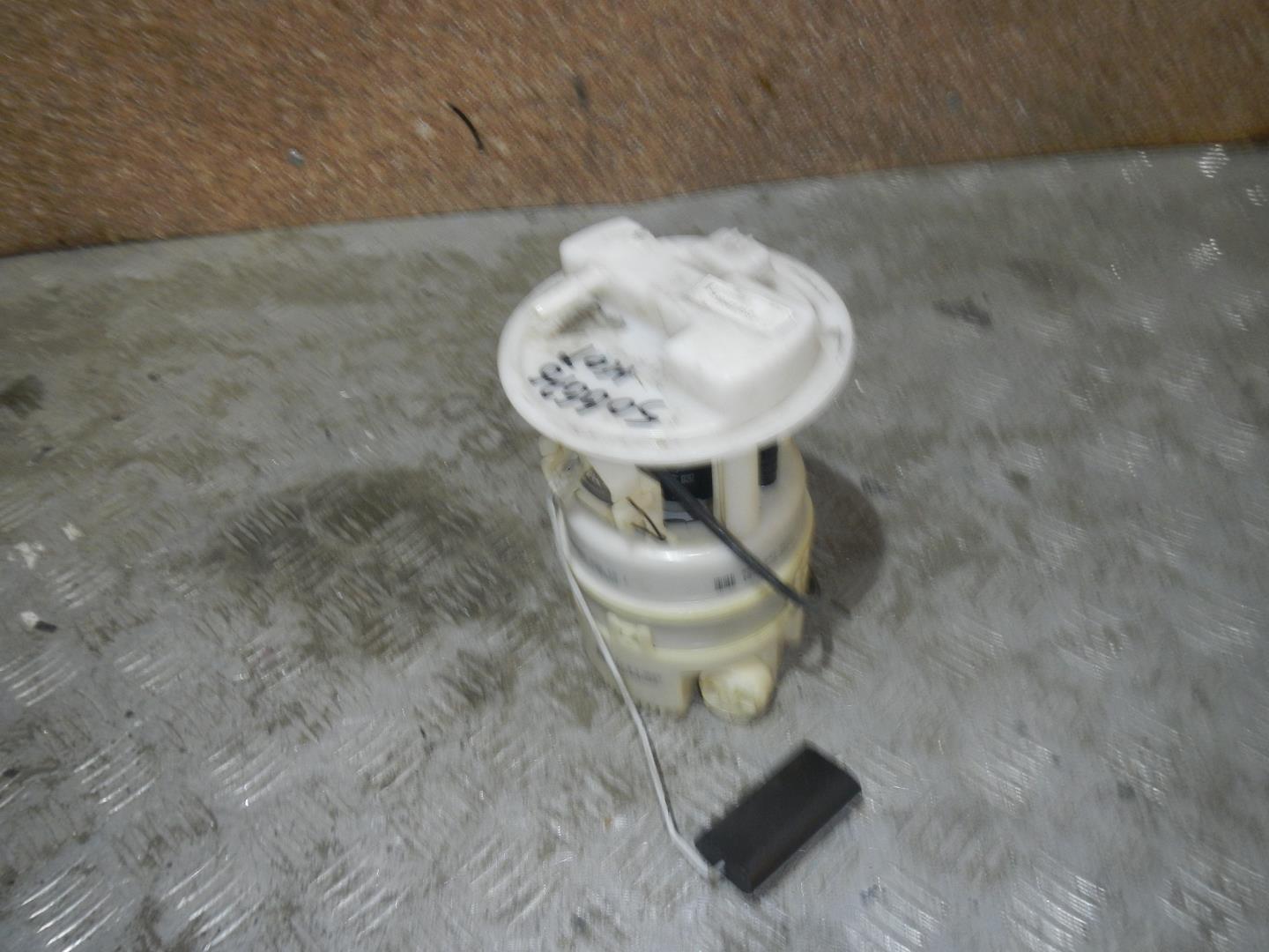 Насос топливный электрический