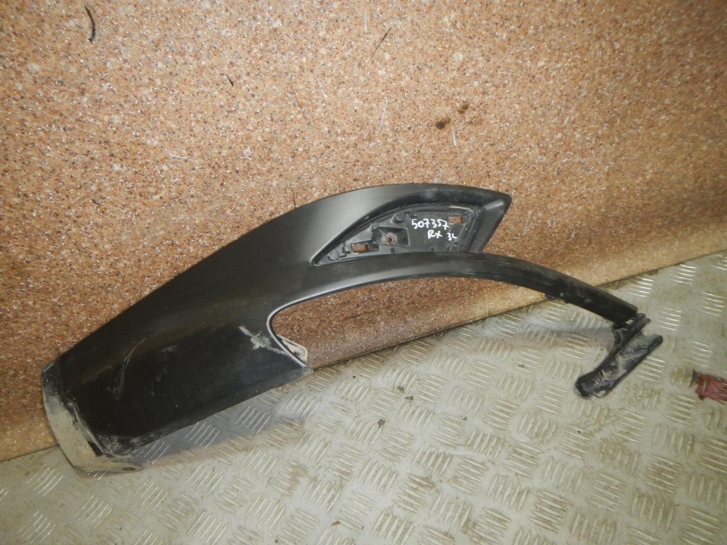 Накладка заднего бампера левая