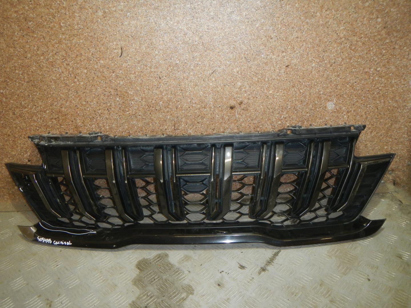 Решетка радиатора