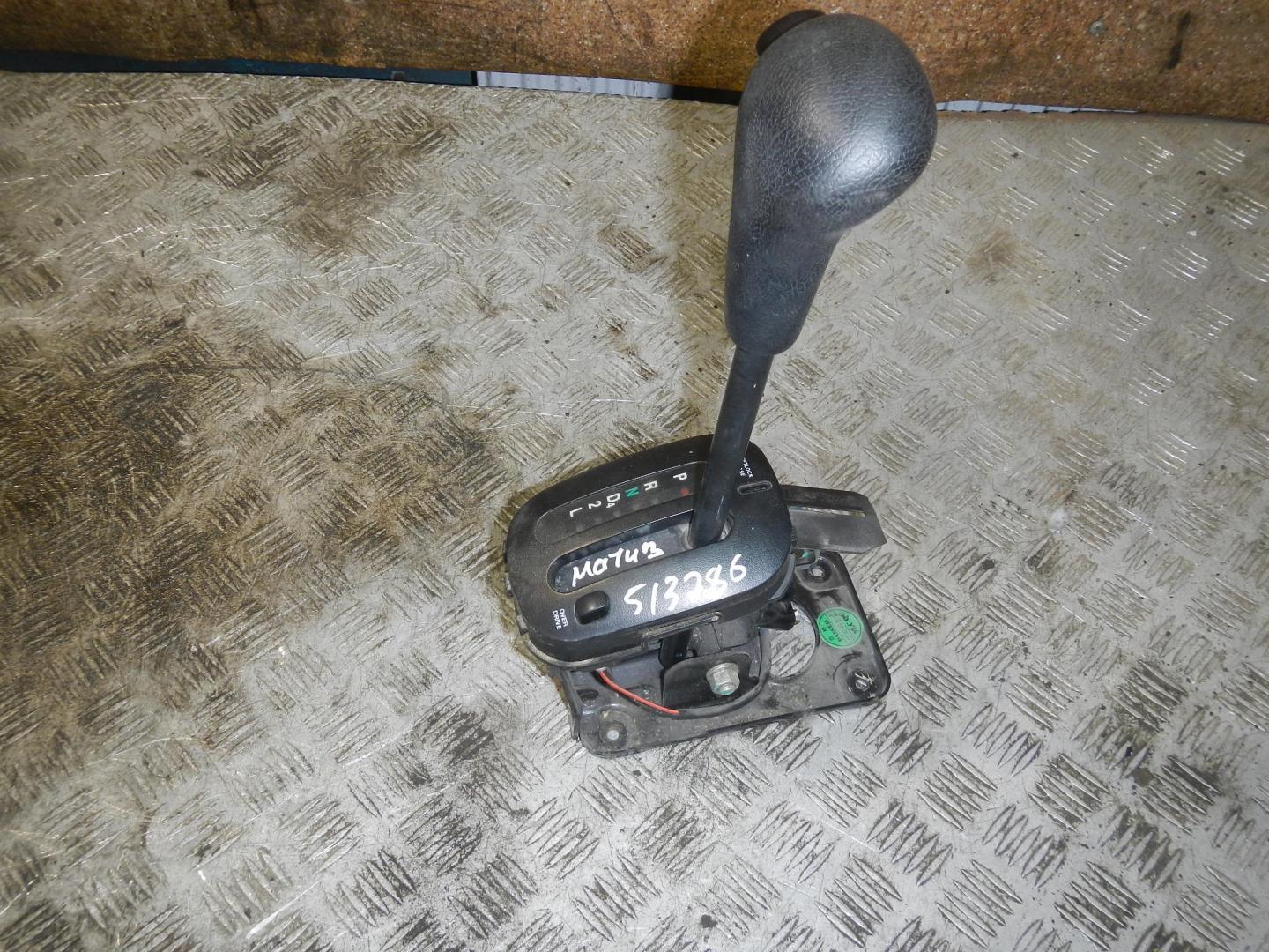 Кулиса МКПП / АКПП