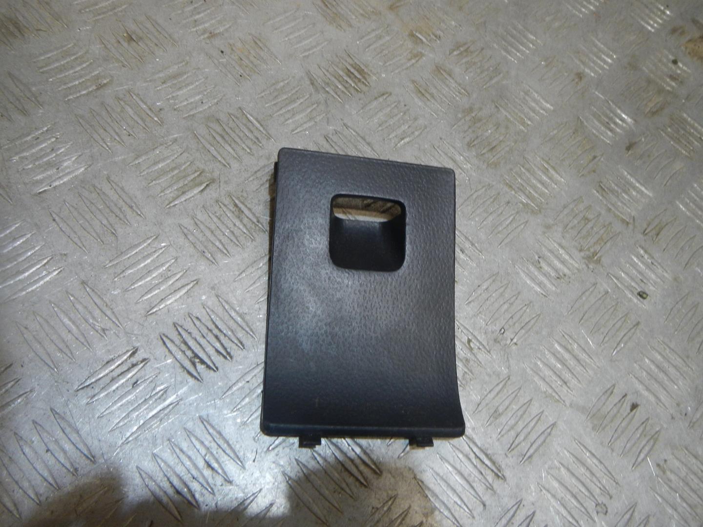 Корпус блока предохранителей