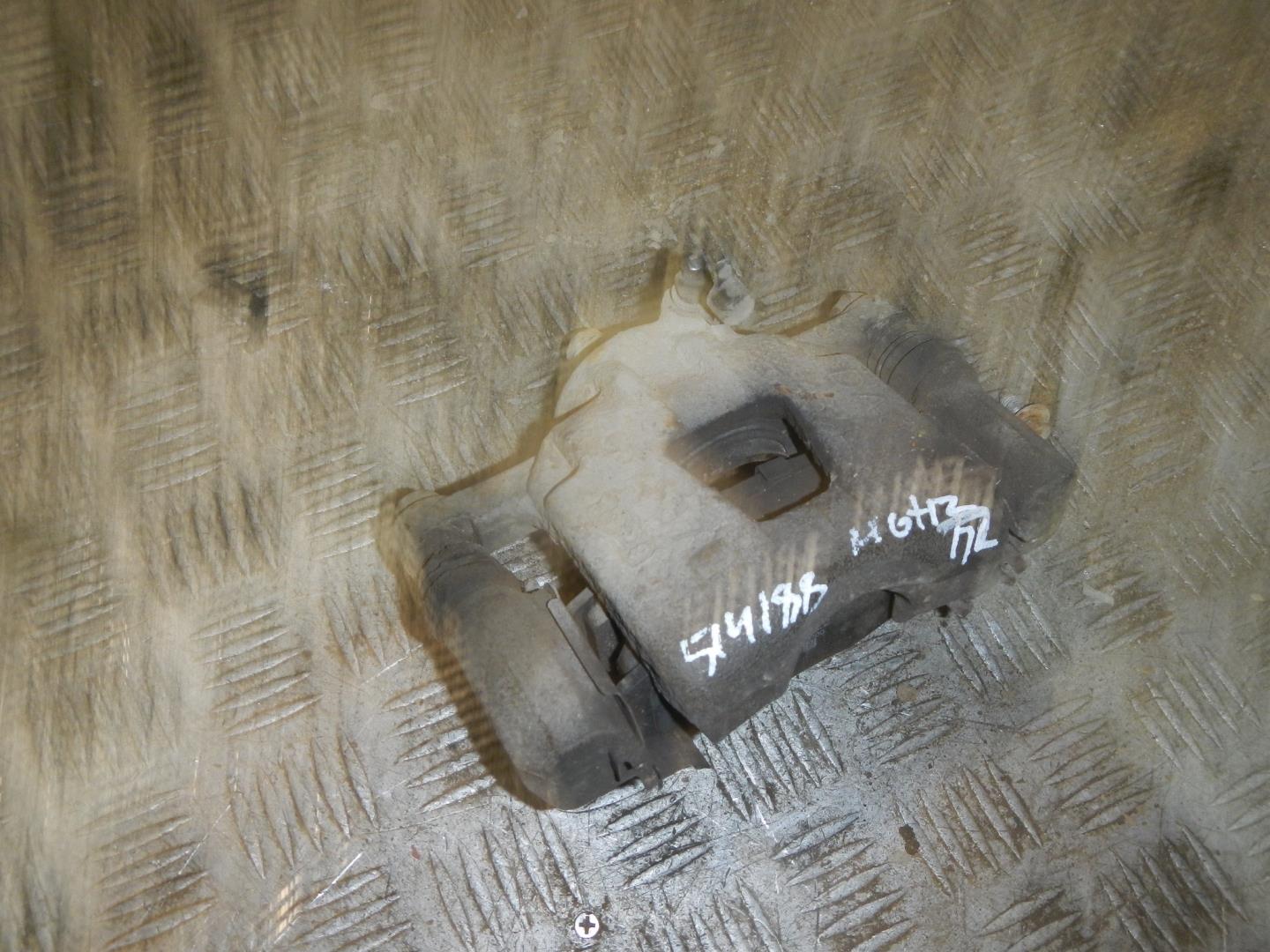 Суппорт передний левый