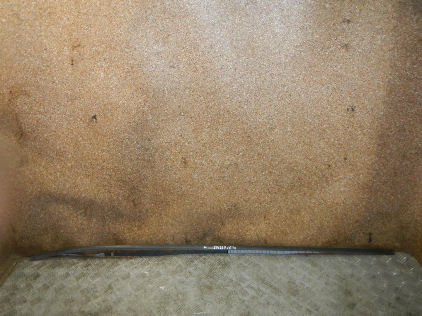 Молдинг крыши левый