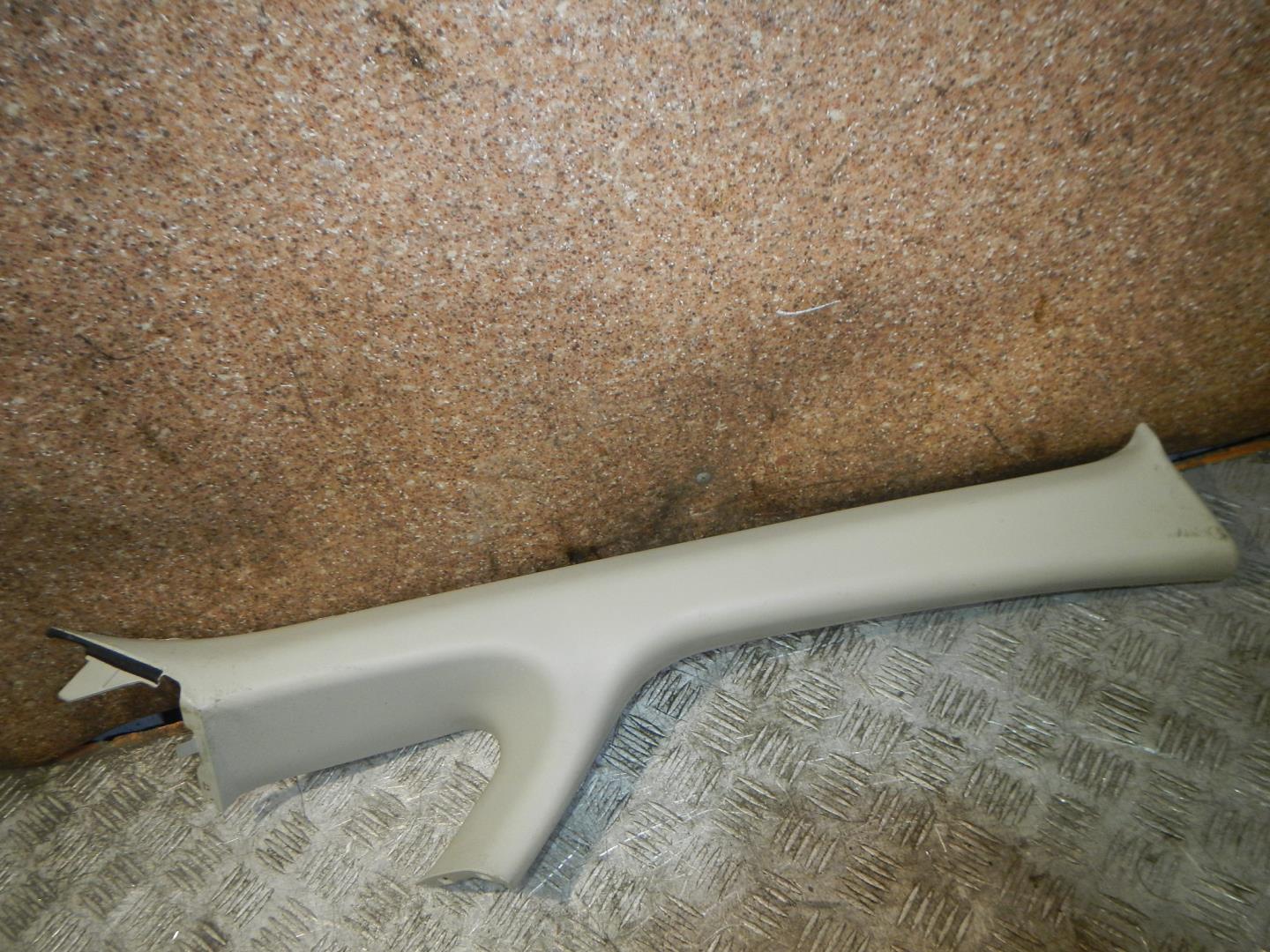 Обшивка стойки