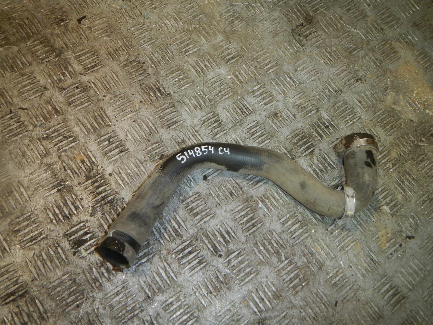 Патрубок радиатора