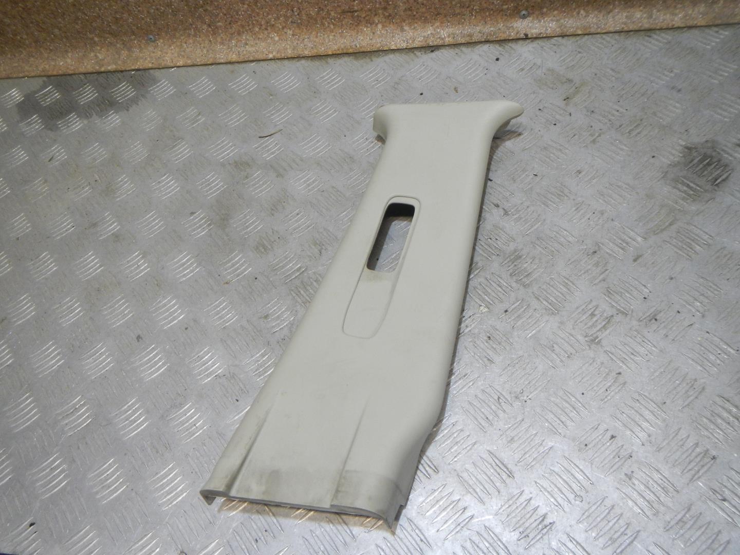 Обшивка стойки