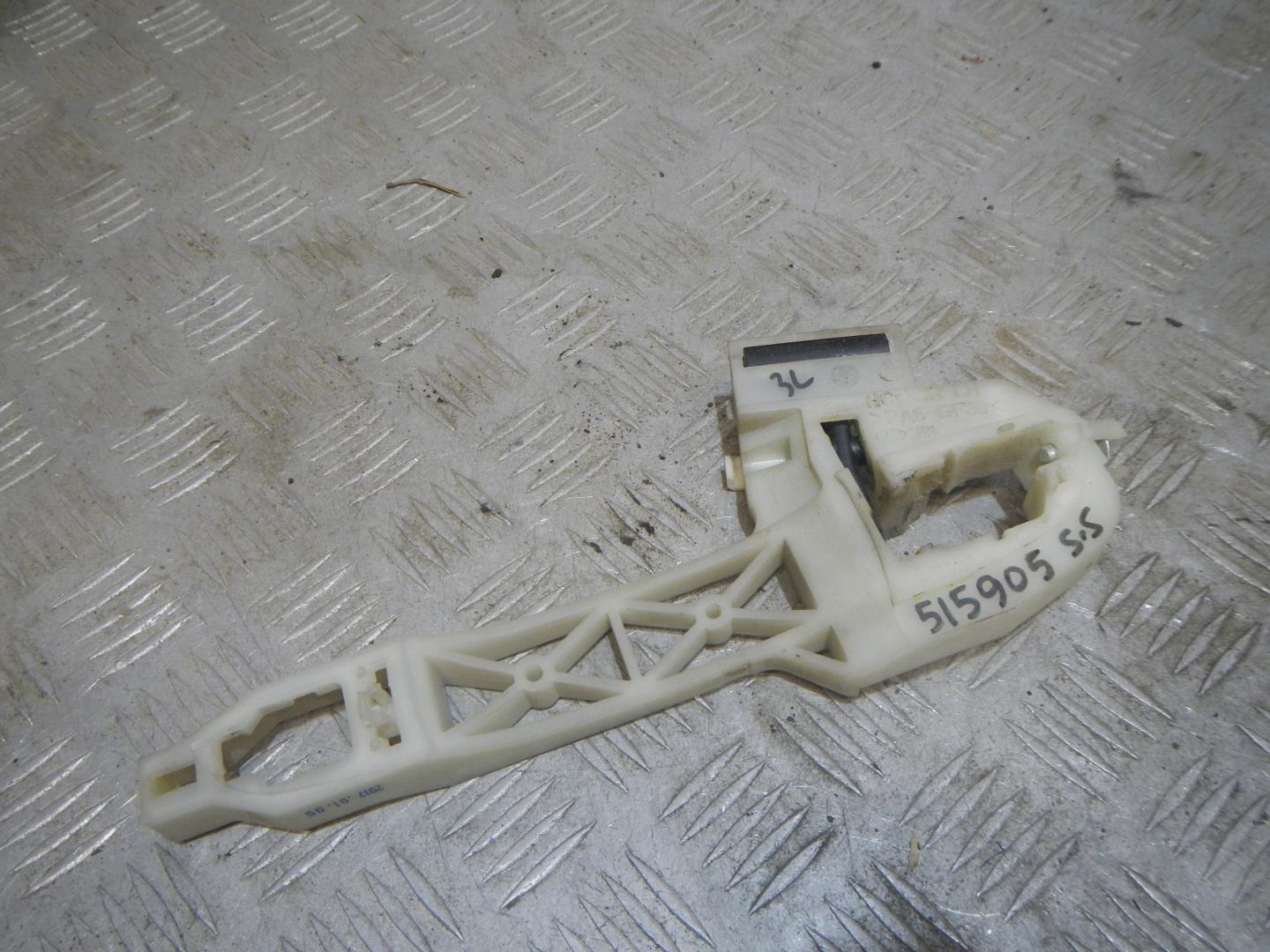 Кронштейн ручки