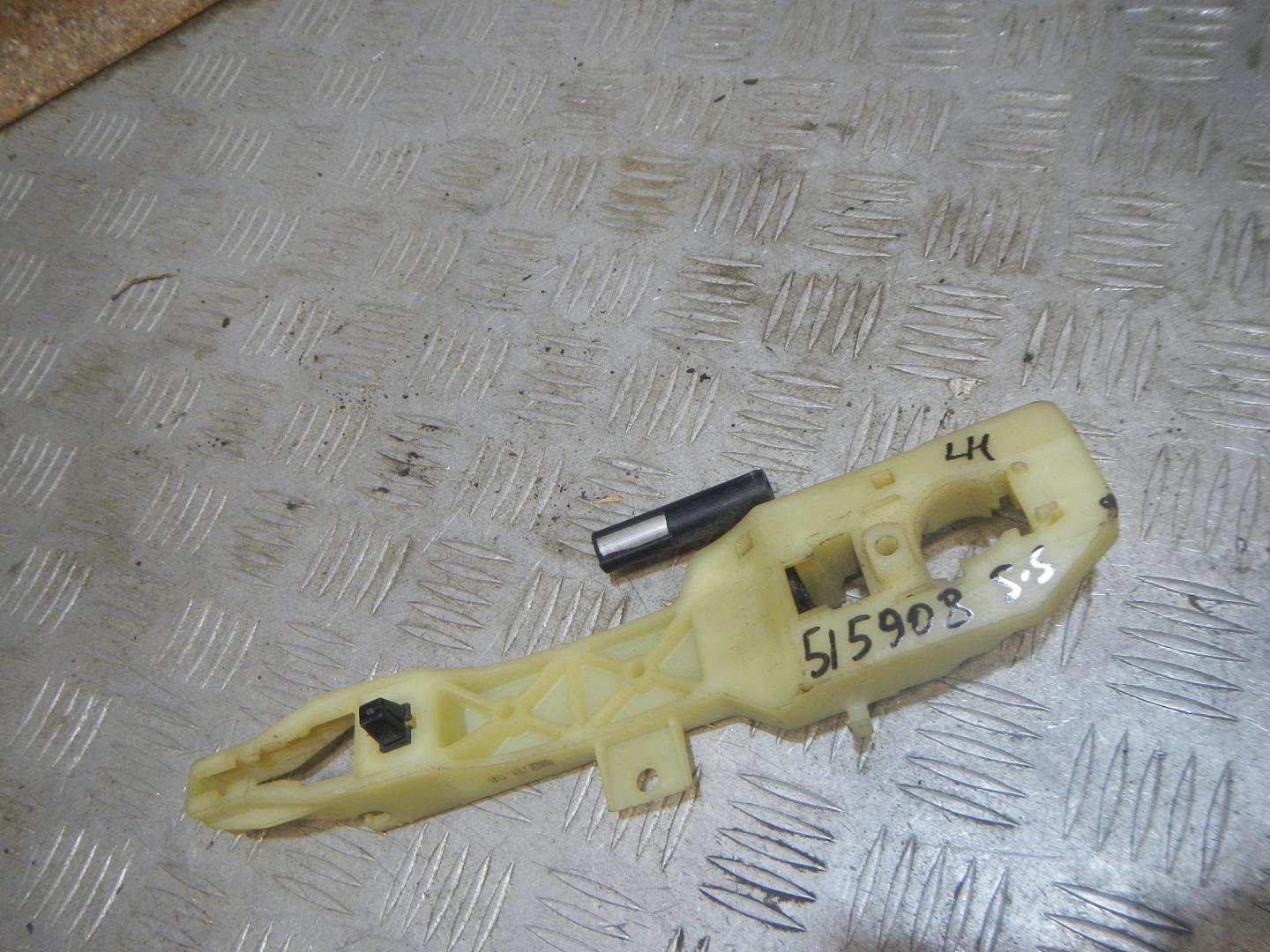 Кронштейн ручки