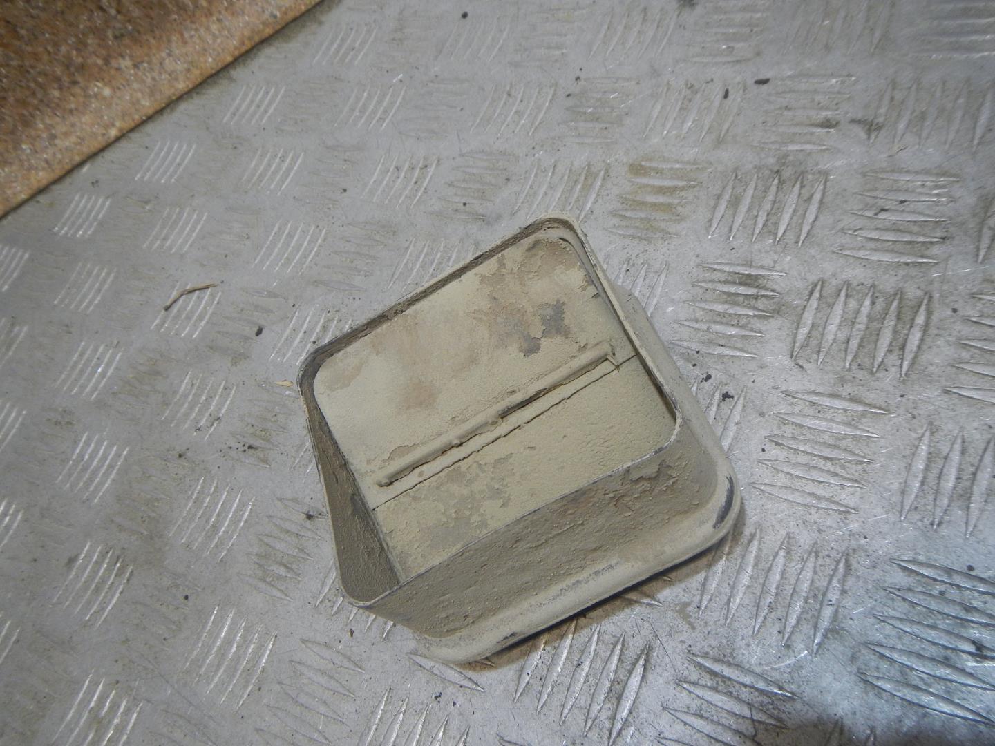 Решетка вентиляционная