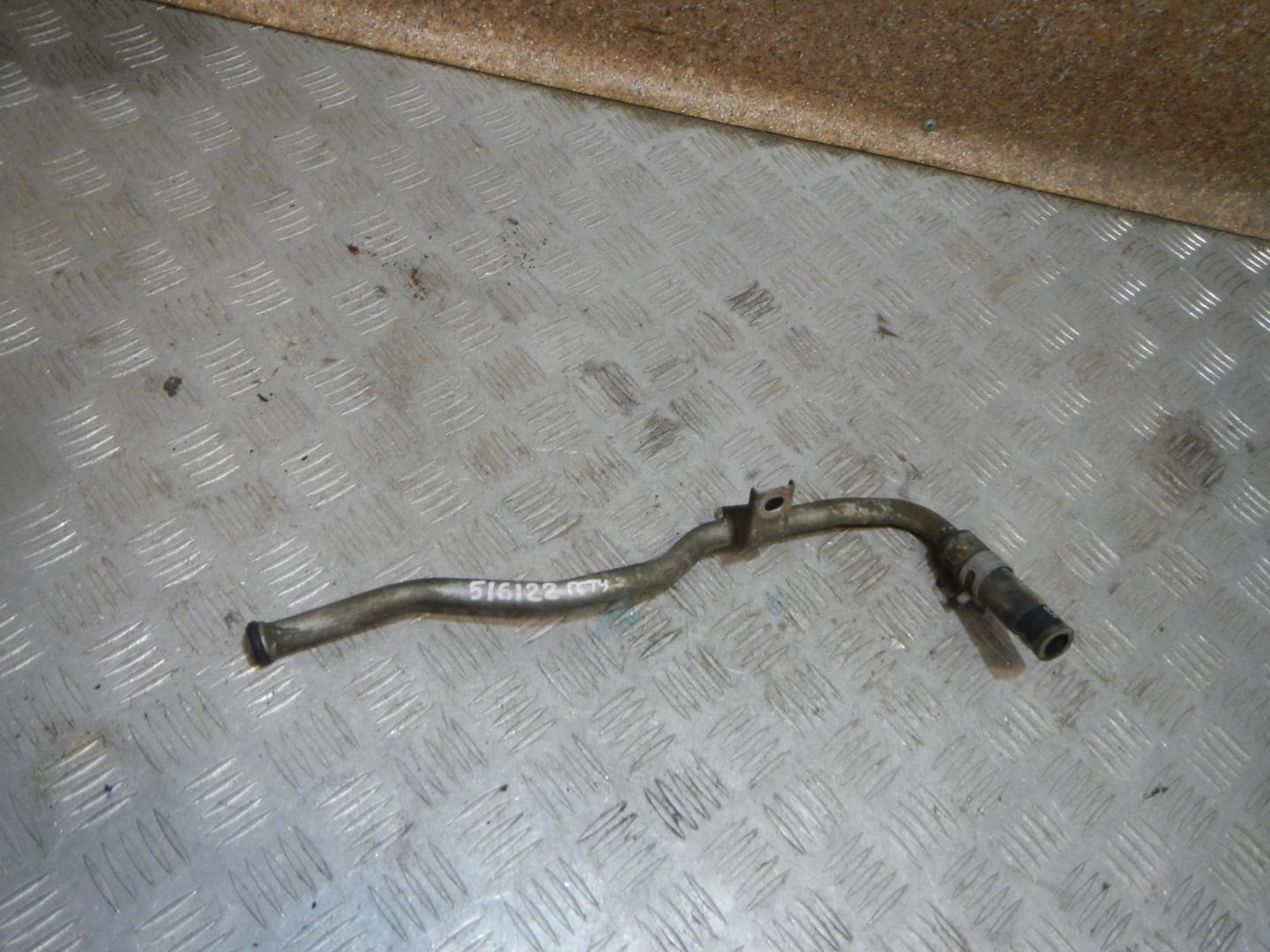 Трубка системы охлаждения