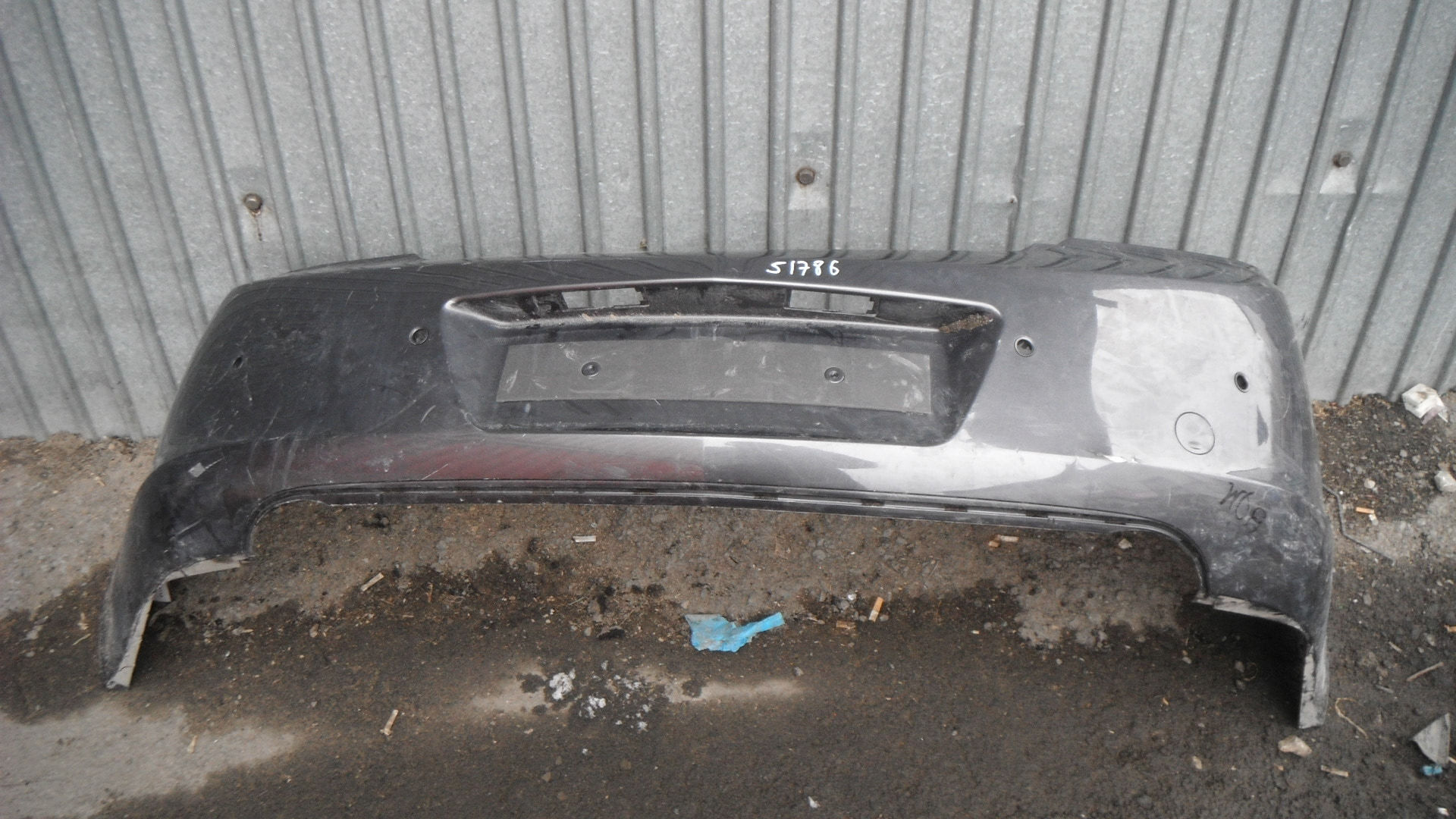 Бампер задний