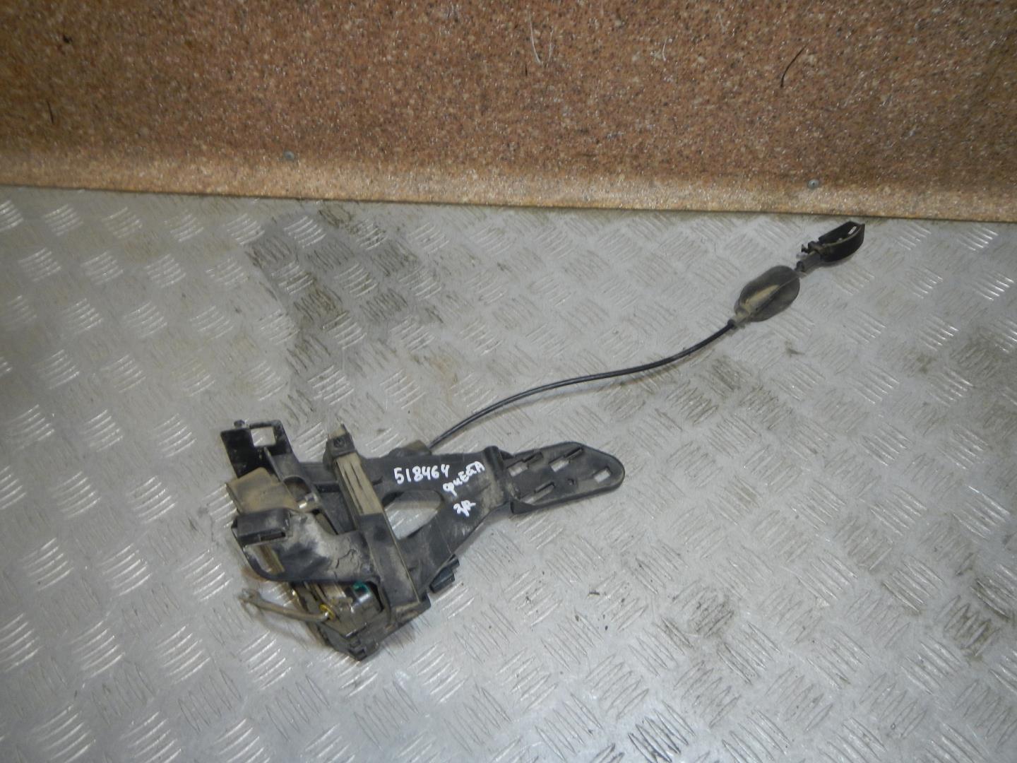 Замок двери задней правой