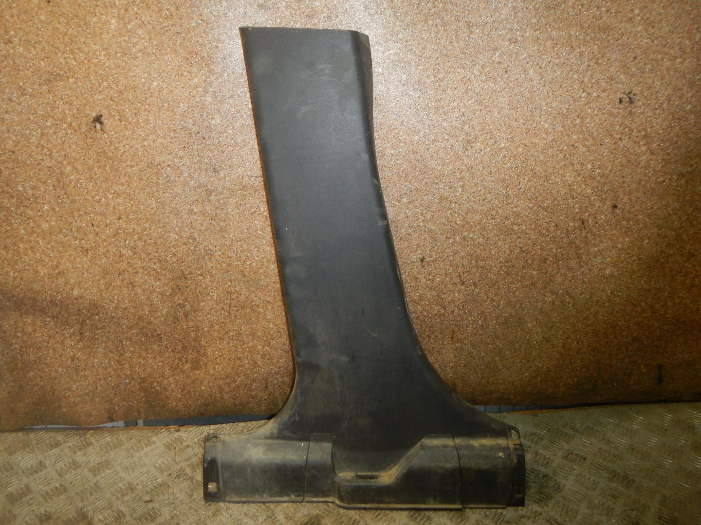 Обшивка стойки