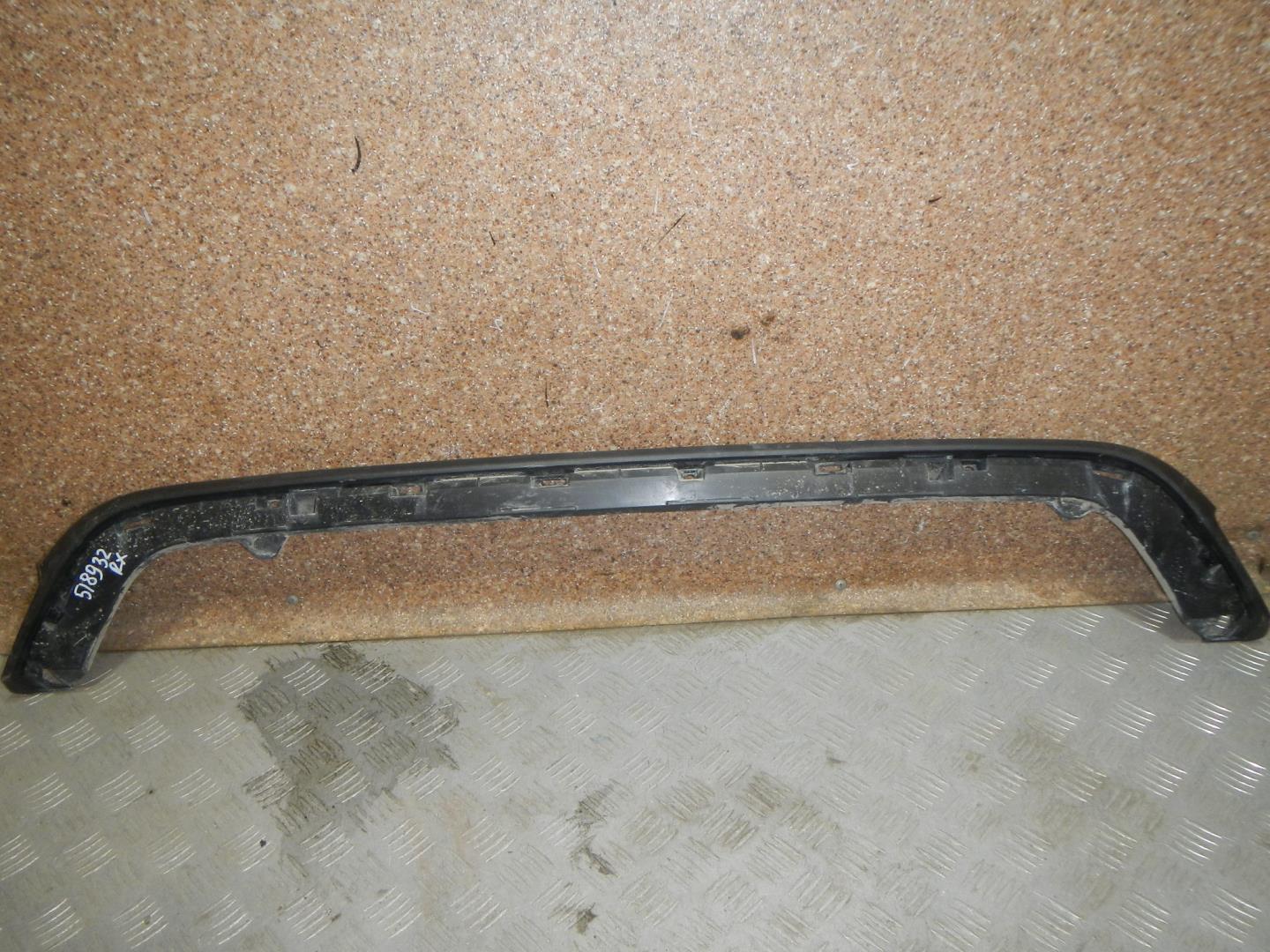 Накладка заднего бампера