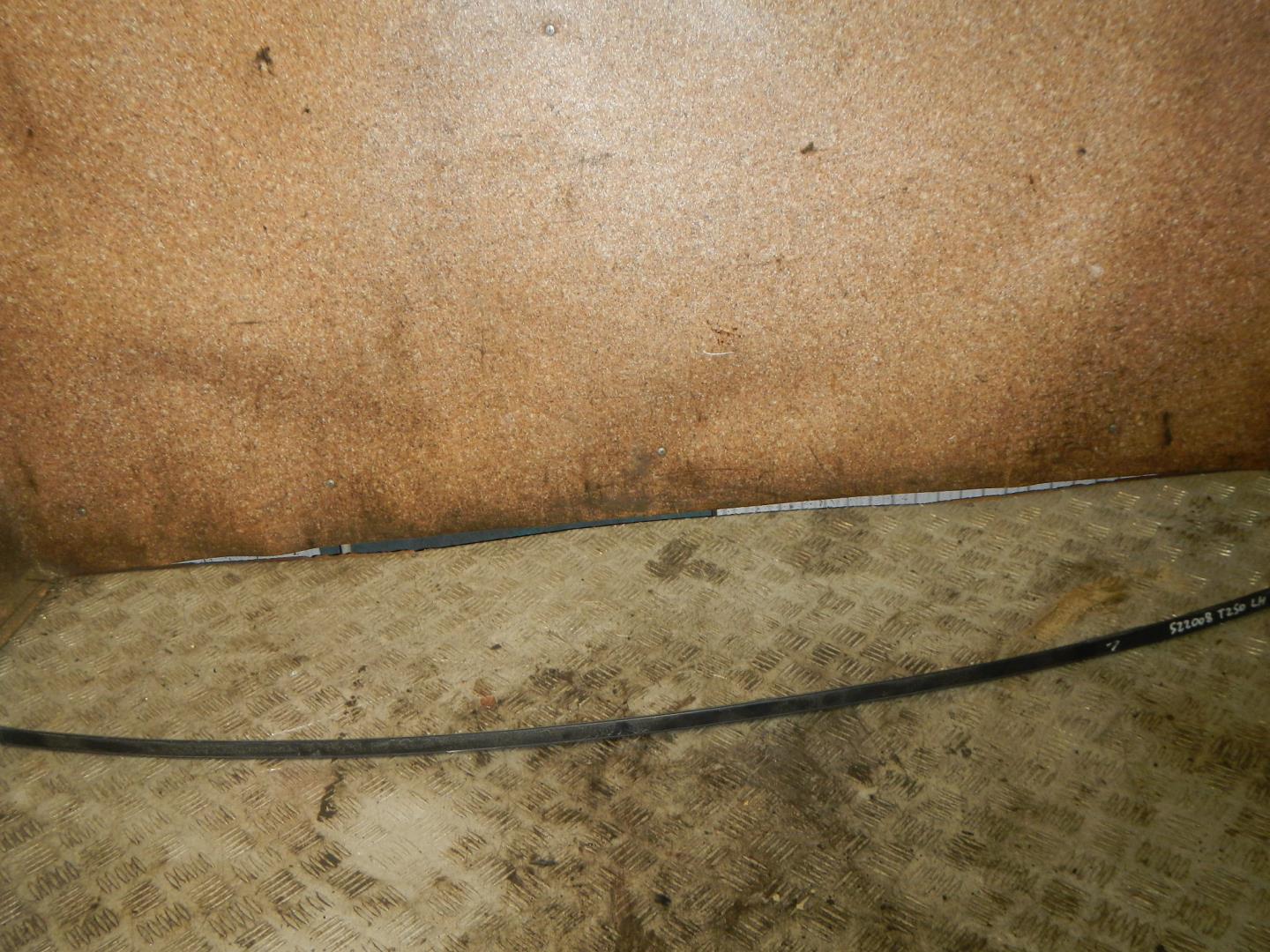 Молдинг крыши левый