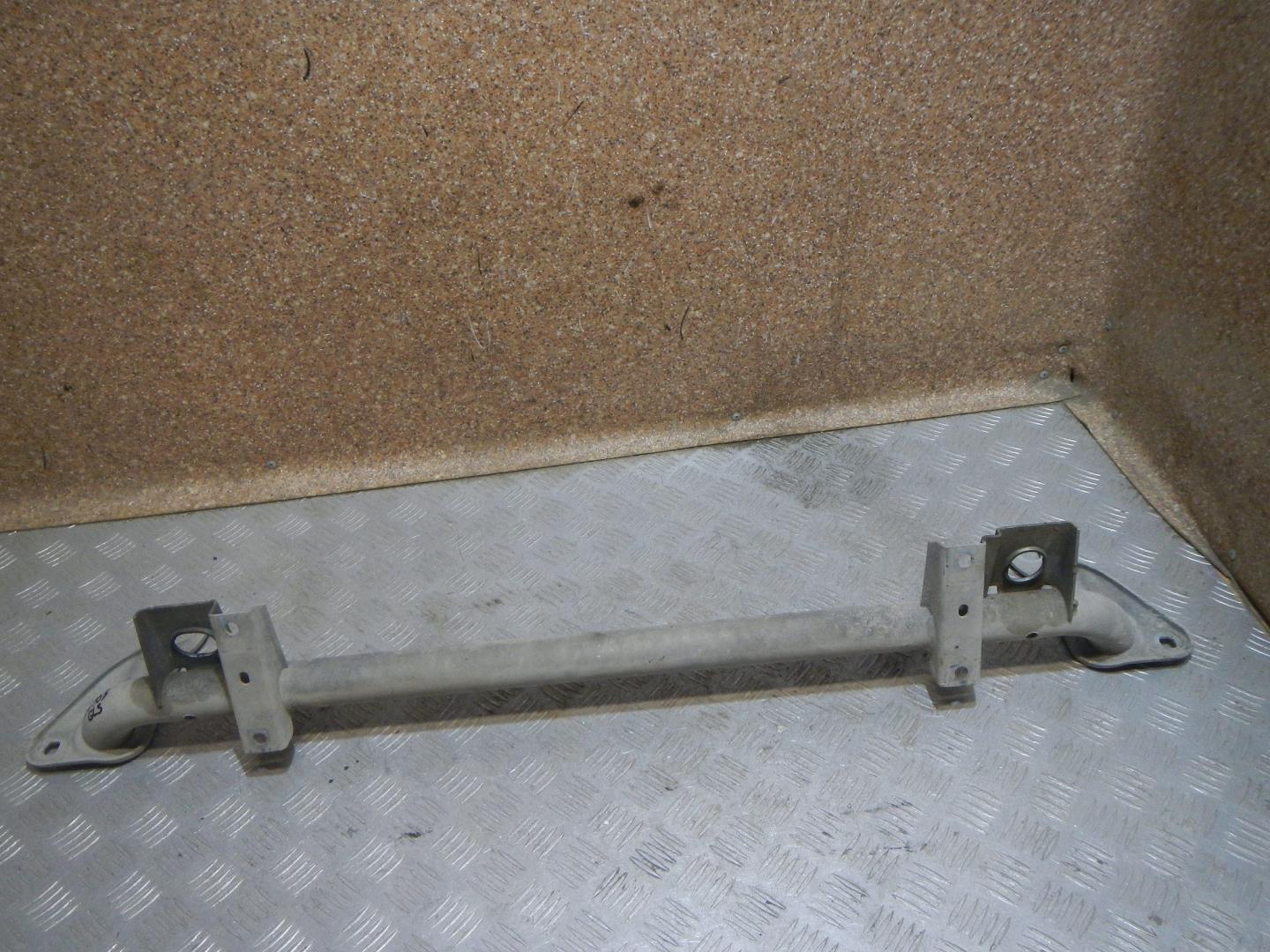 Балка подрадиаторная