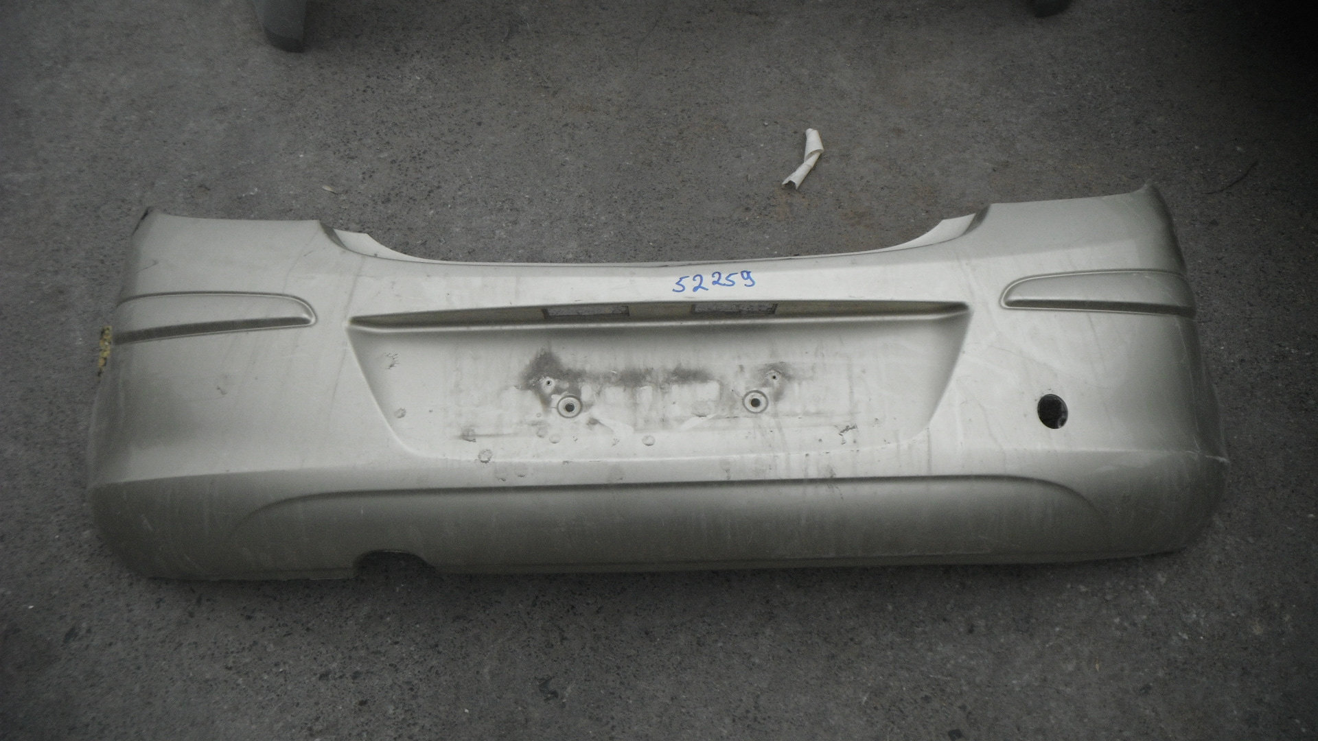 Бампер задний