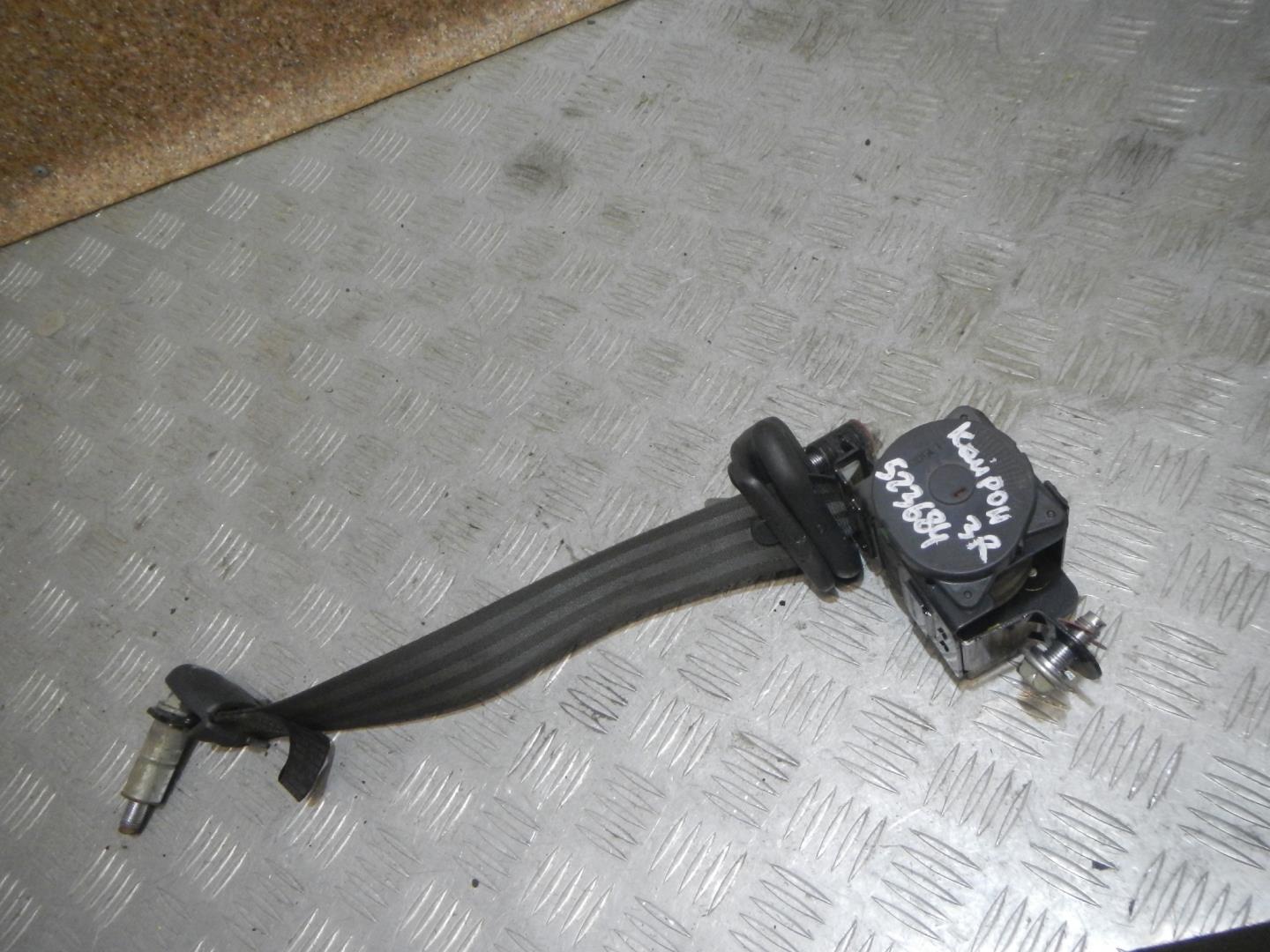 Ремень безопасности