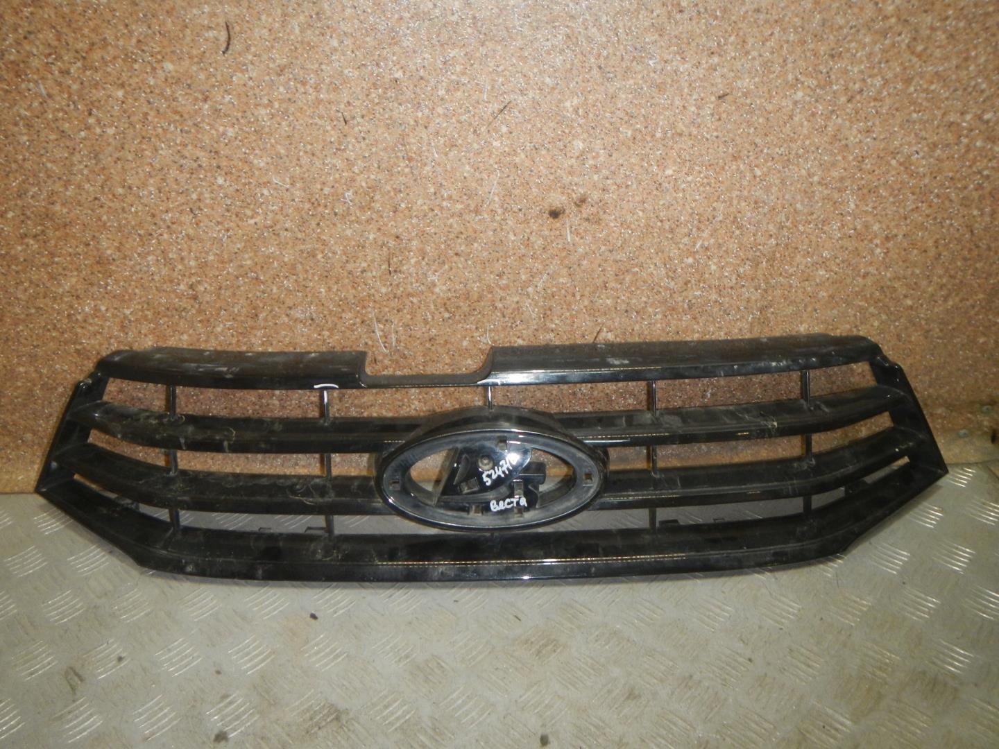 Решетка радиатора