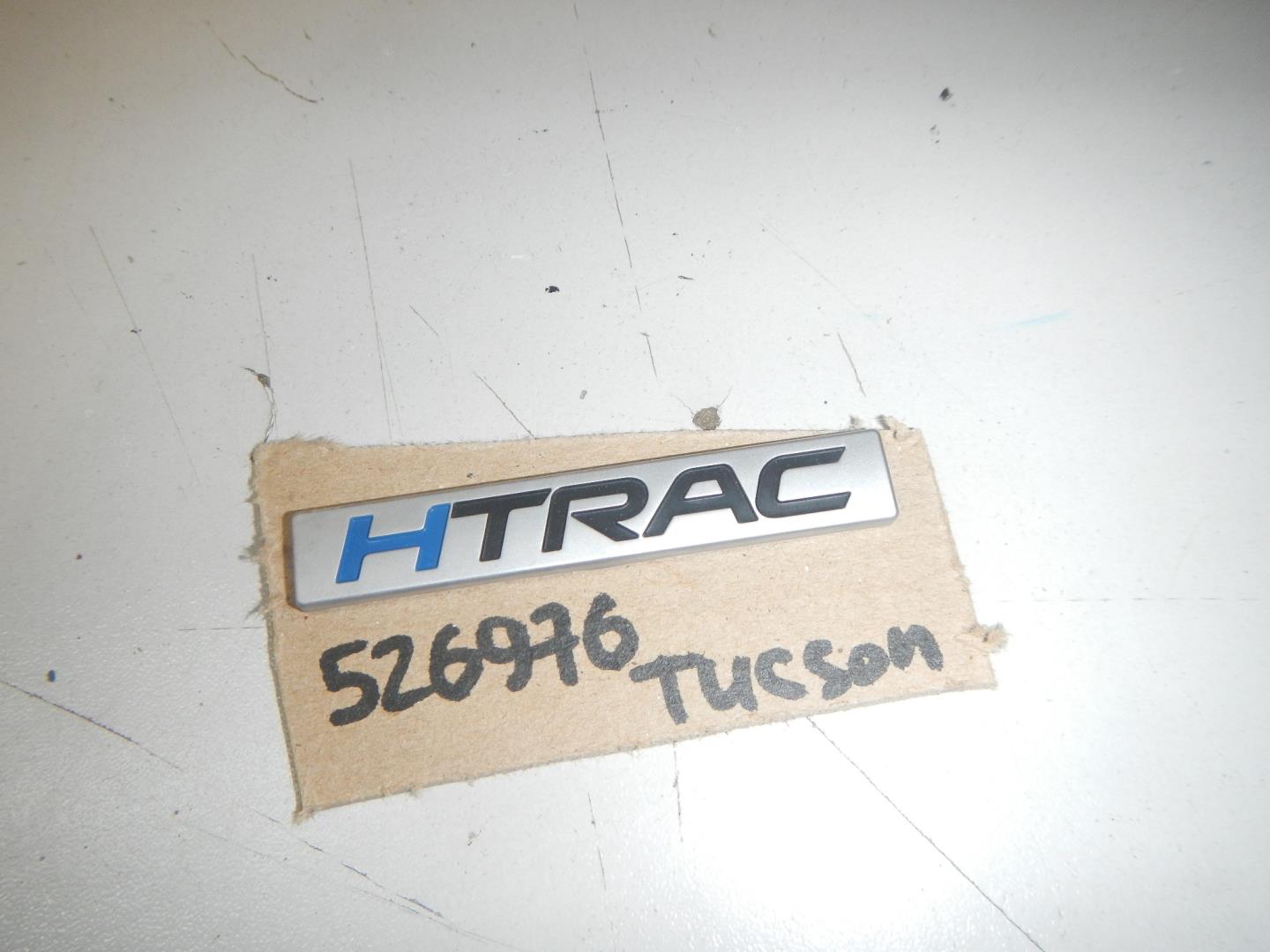 Эмблема на крышку багажника