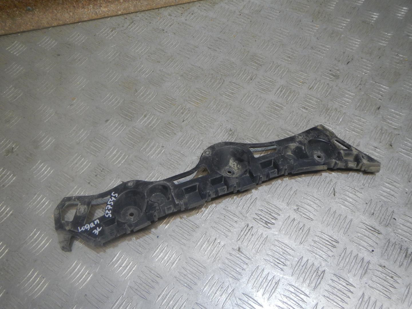 Кронштейн заднего бампера левый