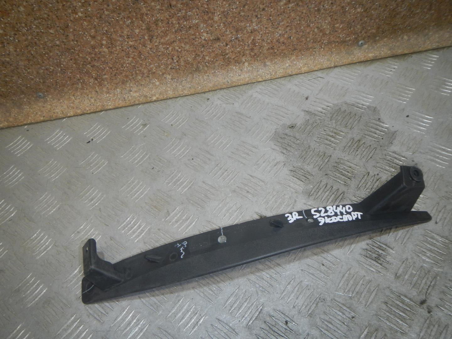 Накладка заднего бампера правая